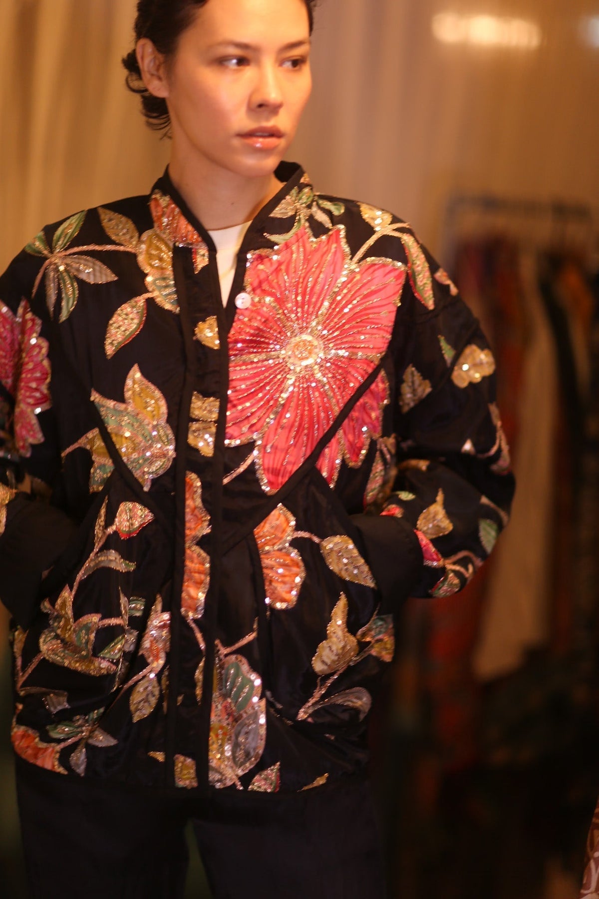 EMBROIDERED SILK JACKET MAYANI - MOMO STUDIO BERLIN - Berlin Concept Store - sustainable & ethical fashion