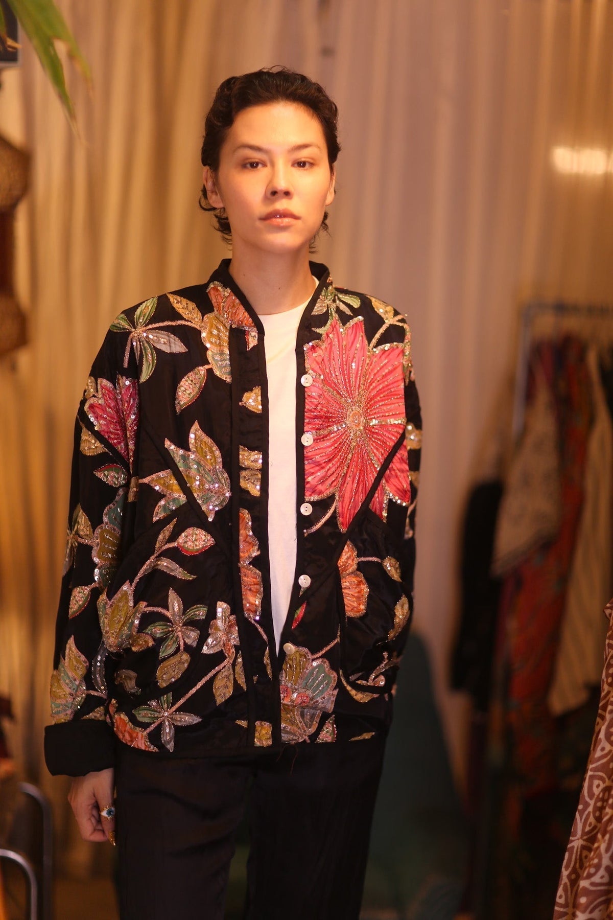 EMBROIDERED SILK JACKET MAYANI - MOMO STUDIO BERLIN - Berlin Concept Store - sustainable & ethical fashion