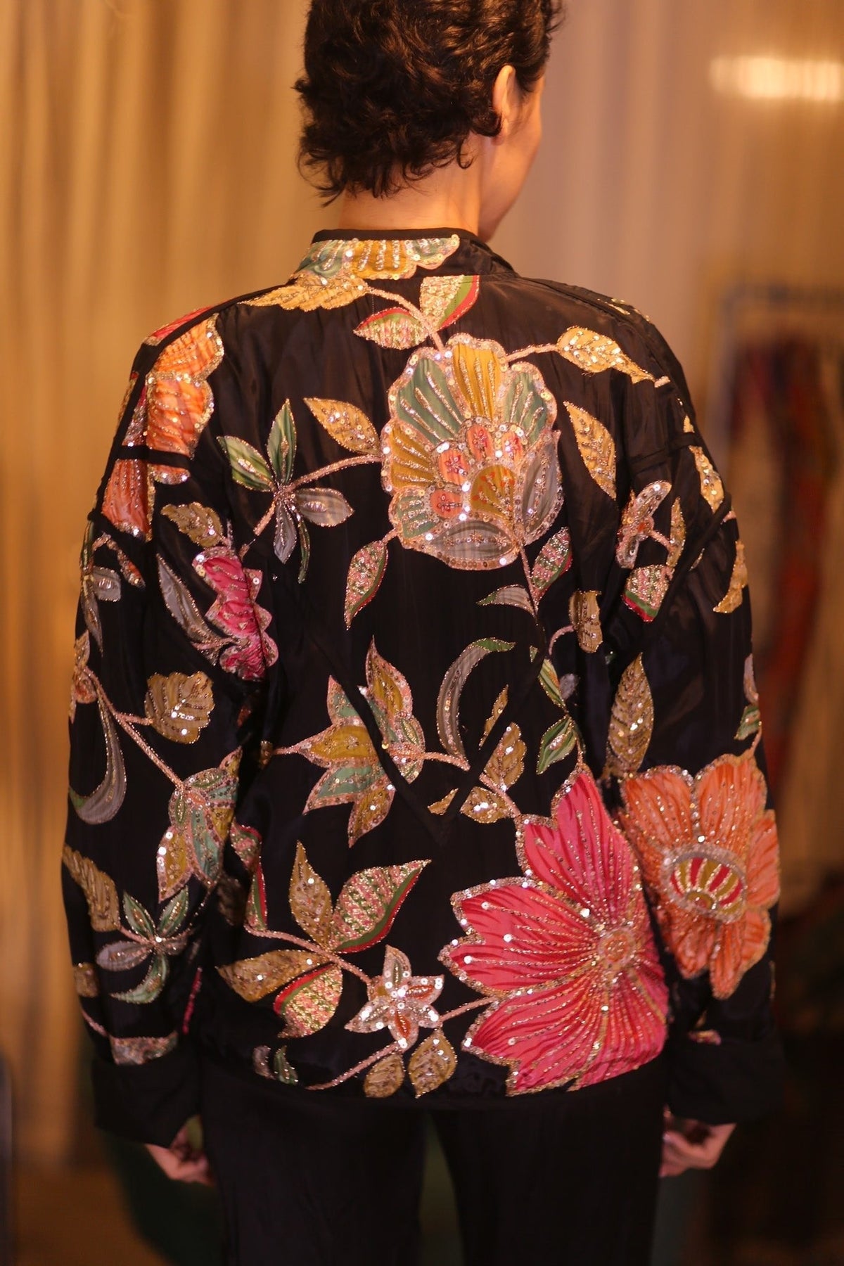 EMBROIDERED SILK JACKET MAYANI - MOMO STUDIO BERLIN - Berlin Concept Store - sustainable & ethical fashion