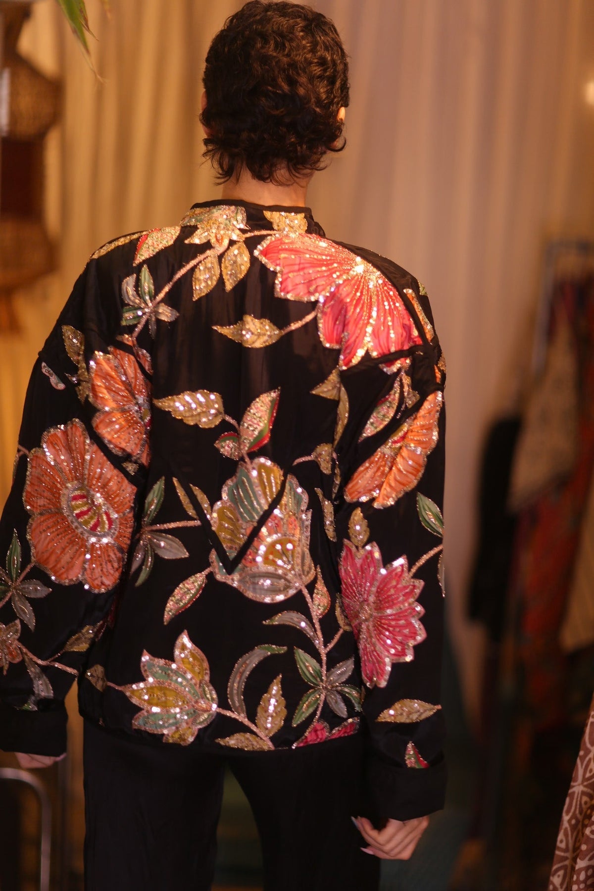 EMBROIDERED SILK JACKET MAYANI - MOMO STUDIO BERLIN - Berlin Concept Store - sustainable & ethical fashion