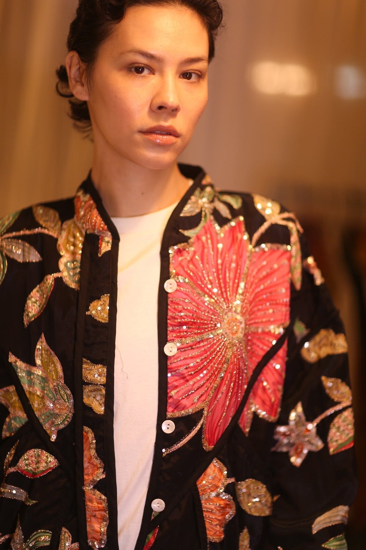 EMBROIDERED SILK JACKET MAYANI - MOMO STUDIO BERLIN - Berlin Concept Store - sustainable & ethical fashion