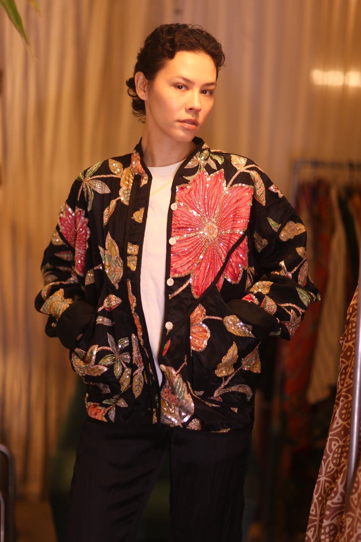 EMBROIDERED SILK JACKET MAYANI - MOMO STUDIO BERLIN - Berlin Concept Store - sustainable & ethical fashion