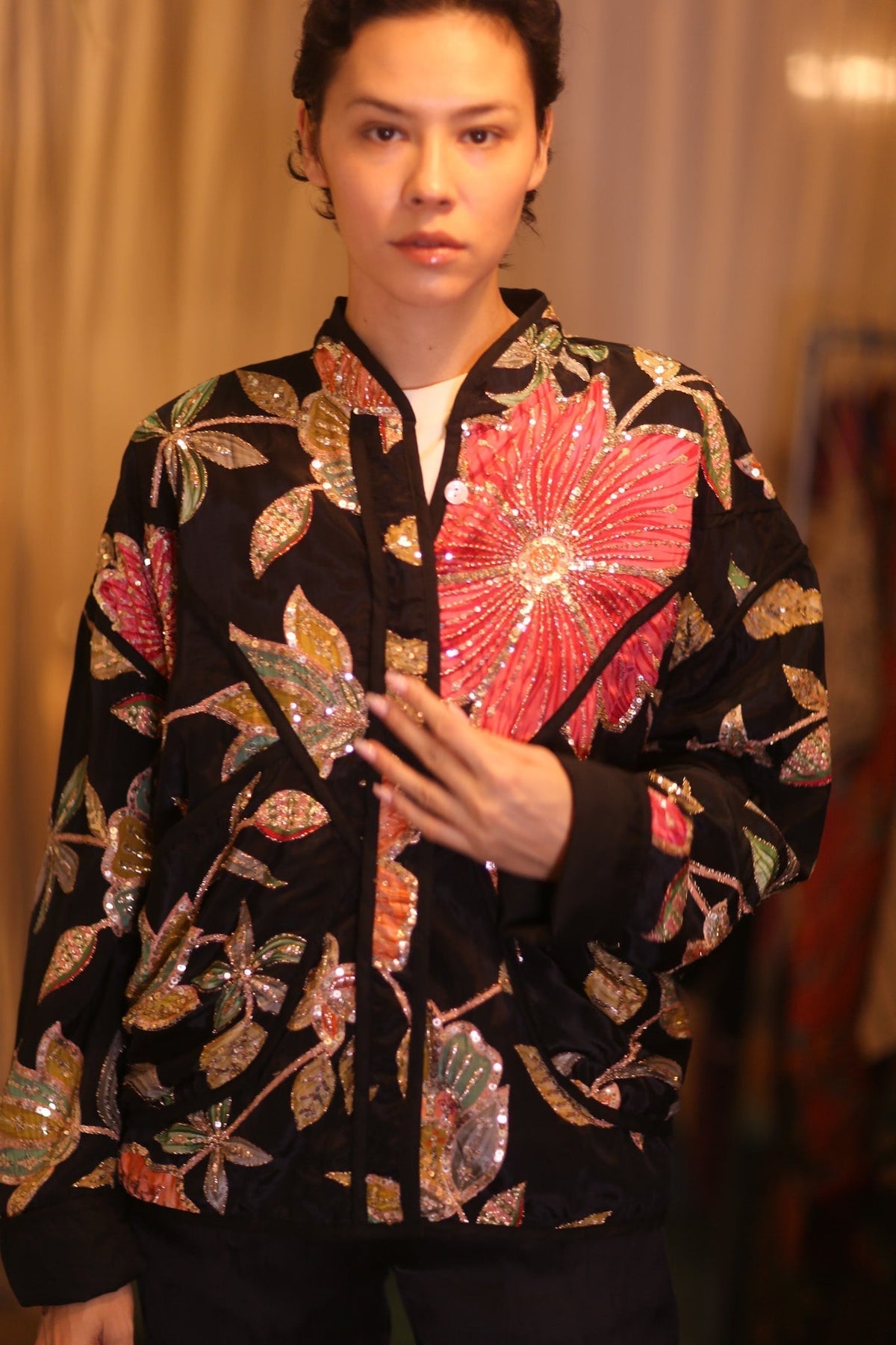 EMBROIDERED SILK JACKET MAYANI - MOMO STUDIO BERLIN - Berlin Concept Store - sustainable & ethical fashion