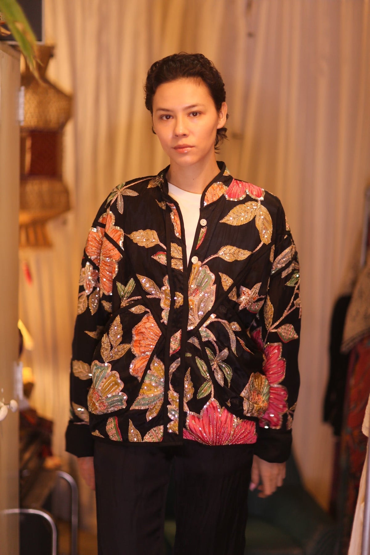 EMBROIDERED SILK JACKET MAYANI - MOMO STUDIO BERLIN - Berlin Concept Store - sustainable & ethical fashion