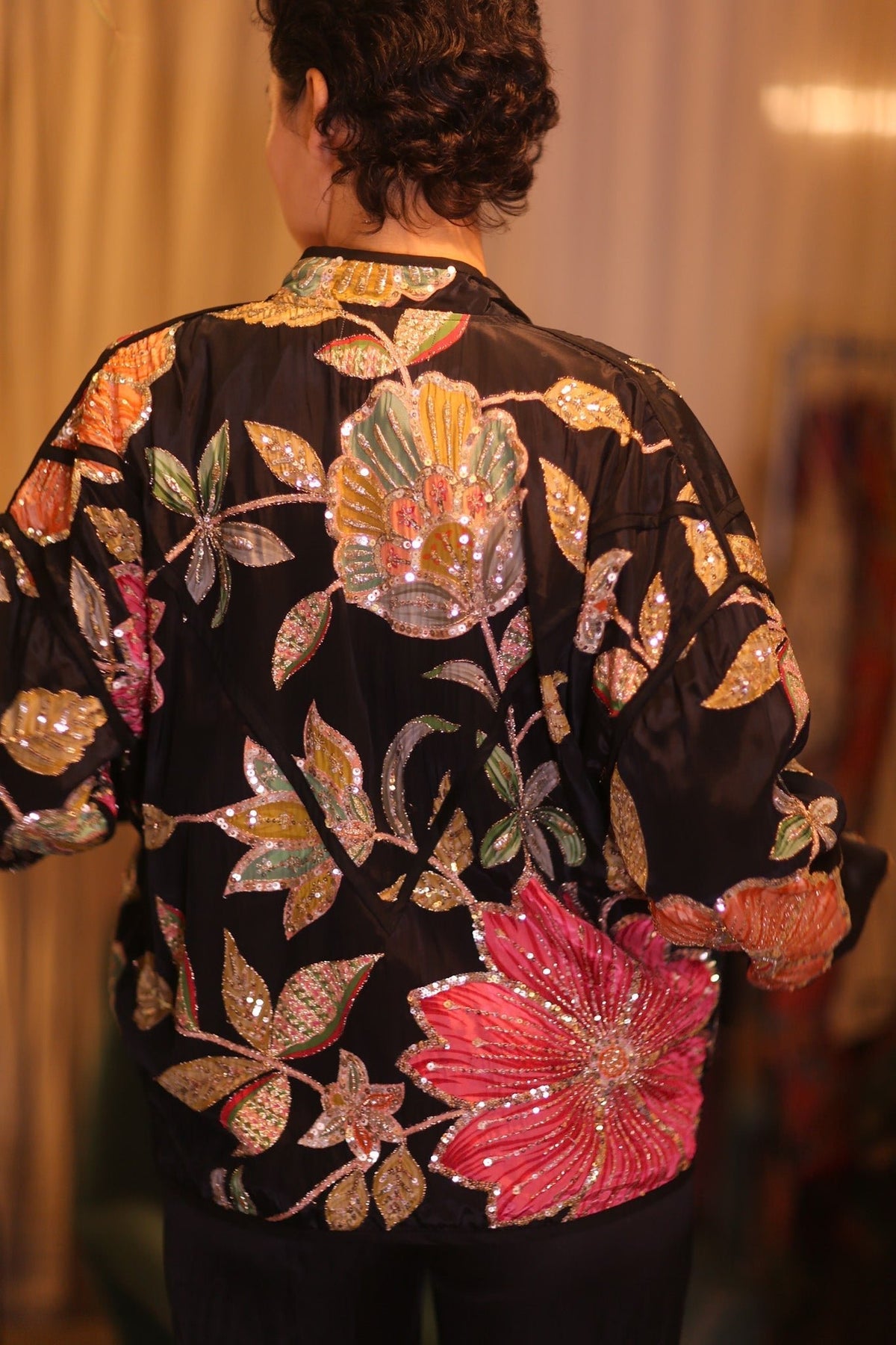 EMBROIDERED SILK JACKET MAYANI - MOMO STUDIO BERLIN - Berlin Concept Store - sustainable & ethical fashion