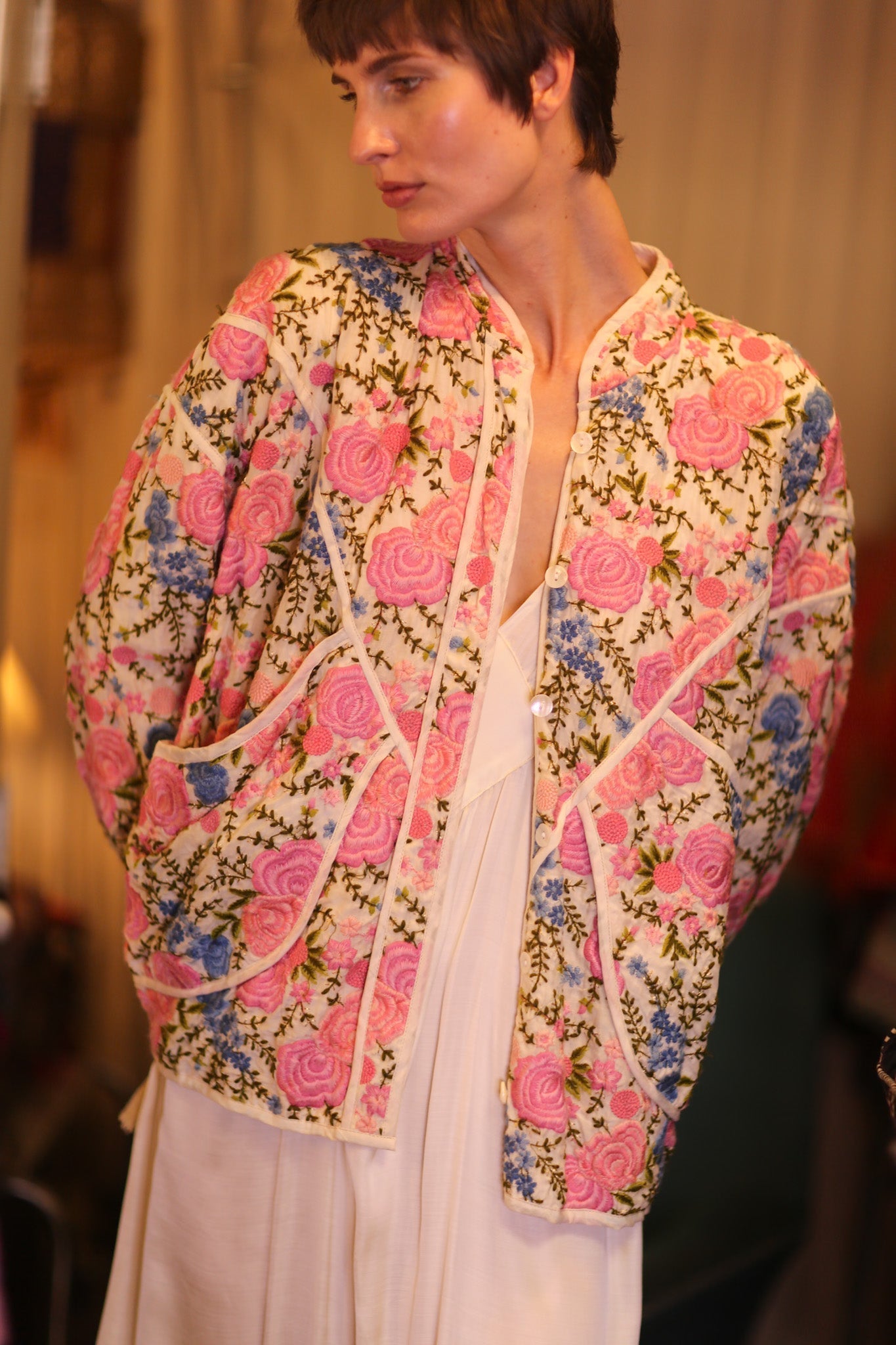 EMBROIDERED SILK JACKET ROSE GARDEN - MOMO STUDIO BERLIN - Berlin Concept Store - sustainable & ethical fashion
