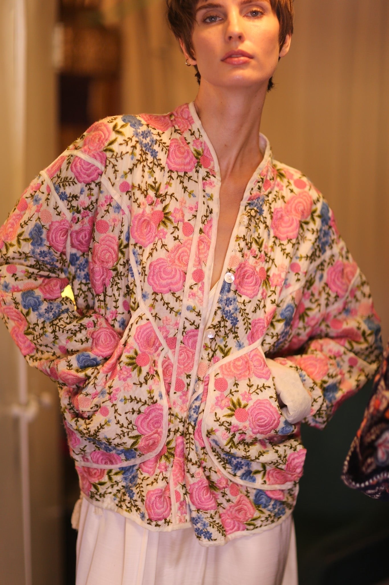 EMBROIDERED SILK JACKET ROSE GARDEN - MOMO STUDIO BERLIN - Berlin Concept Store - sustainable & ethical fashion