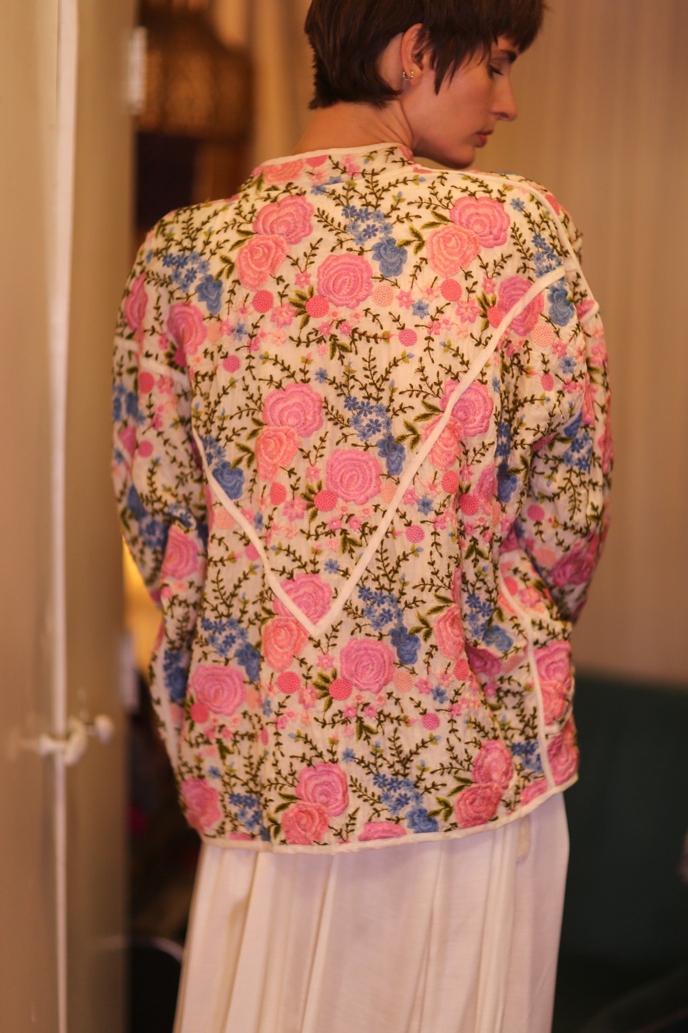EMBROIDERED SILK JACKET ROSE GARDEN - MOMO STUDIO BERLIN - Berlin Concept Store - sustainable & ethical fashion