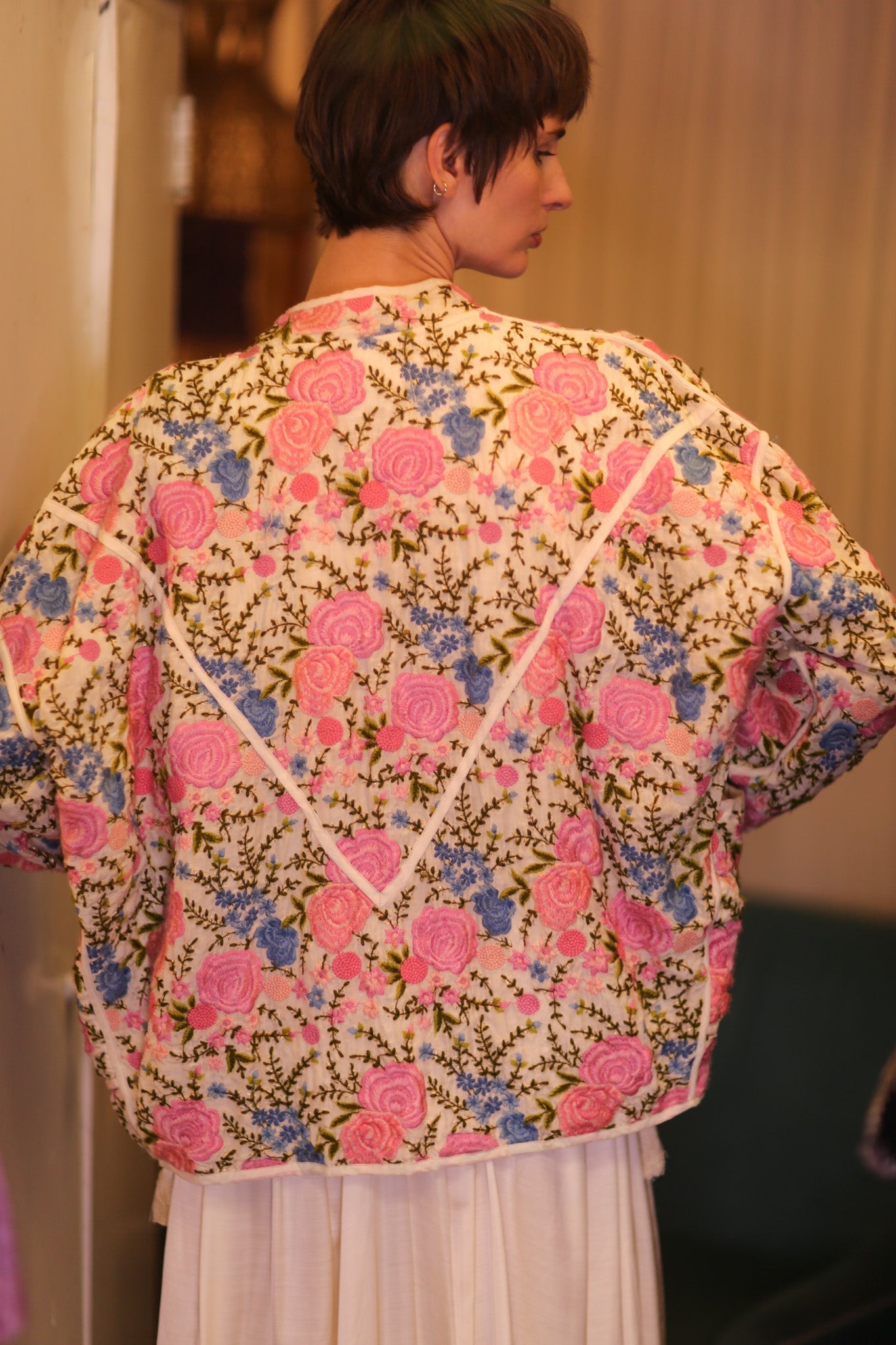 EMBROIDERED SILK JACKET ROSE GARDEN - MOMO STUDIO BERLIN - Berlin Concept Store - sustainable & ethical fashion