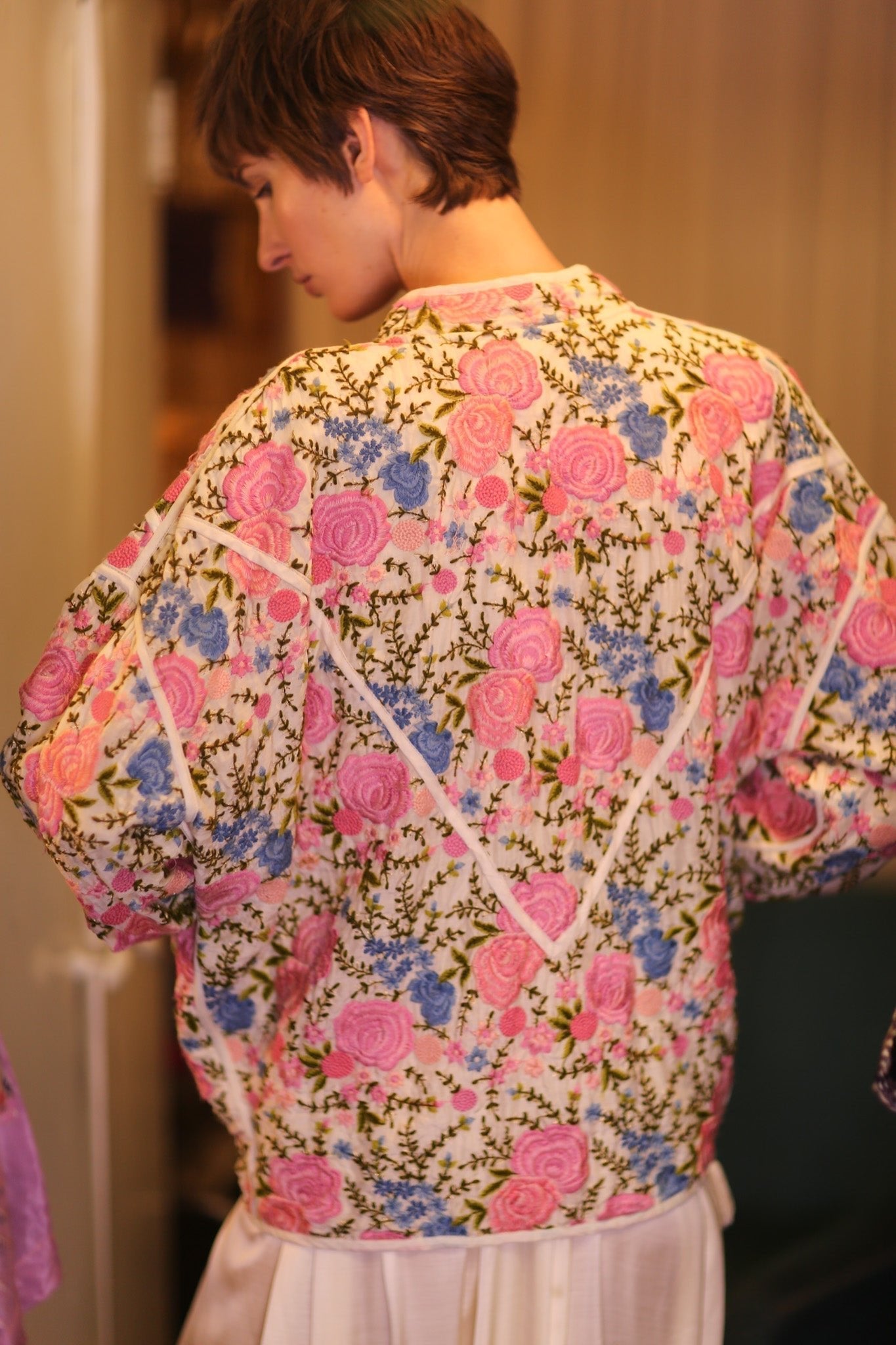 EMBROIDERED SILK JACKET ROSE GARDEN - MOMO STUDIO BERLIN - Berlin Concept Store - sustainable & ethical fashion