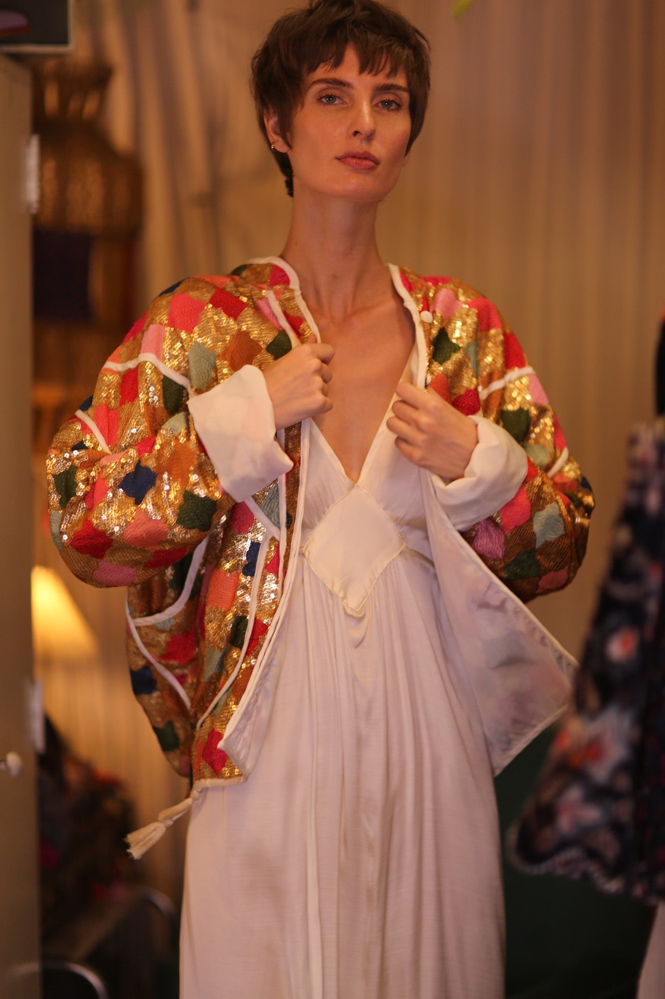 EMBROIDERED SILK JACKET ROYALE - MOMO STUDIO BERLIN - Berlin Concept Store - sustainable & ethical fashion