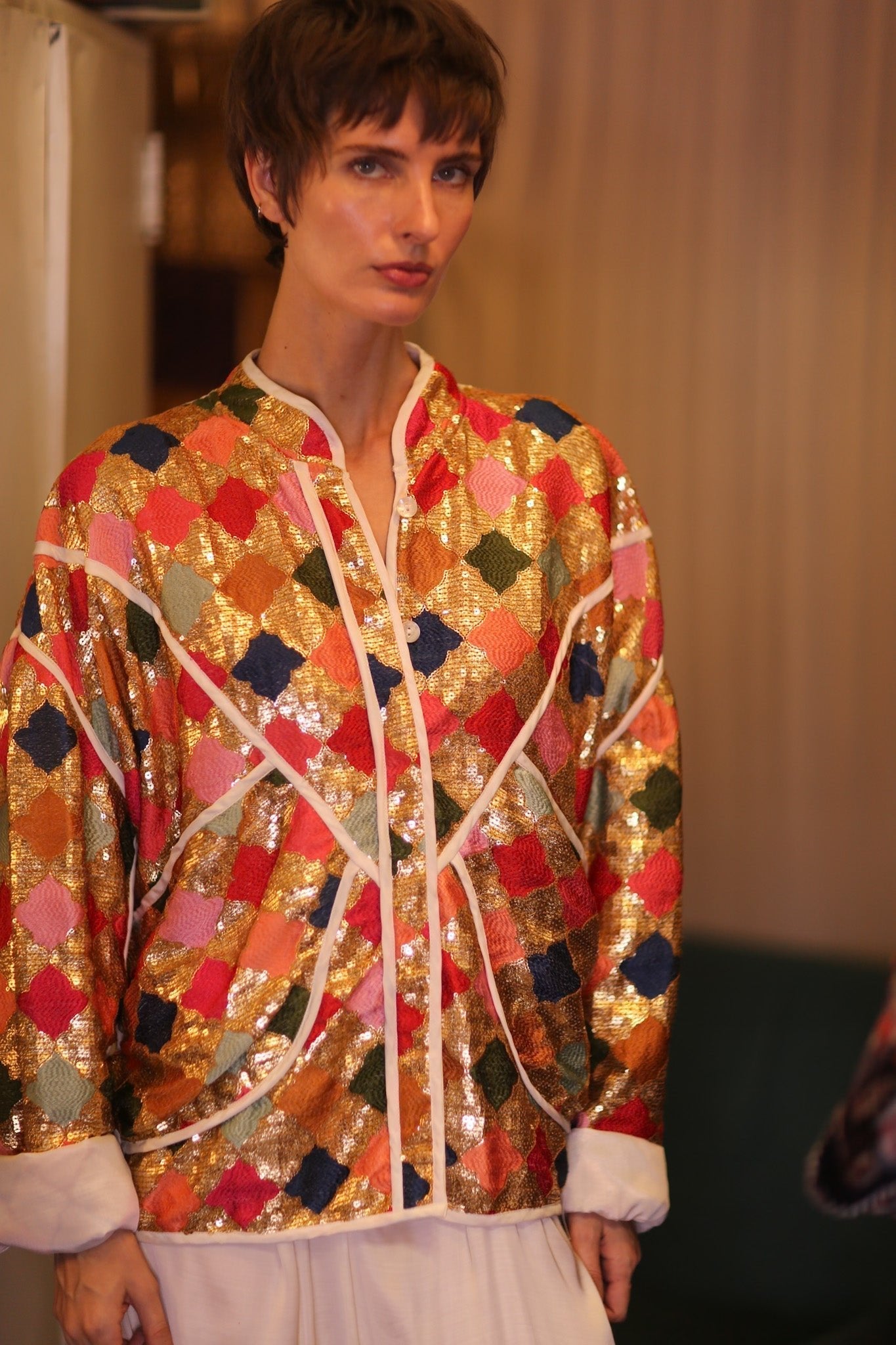 EMBROIDERED SILK JACKET ROYALE - MOMO STUDIO BERLIN - Berlin Concept Store - sustainable & ethical fashion