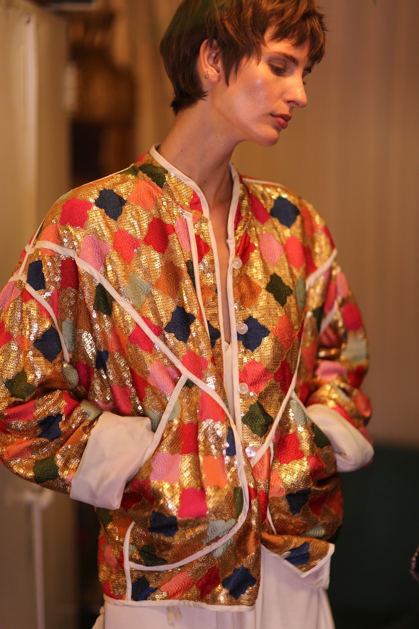 EMBROIDERED SILK JACKET ROYALE - MOMO STUDIO BERLIN - Berlin Concept Store - sustainable & ethical fashion