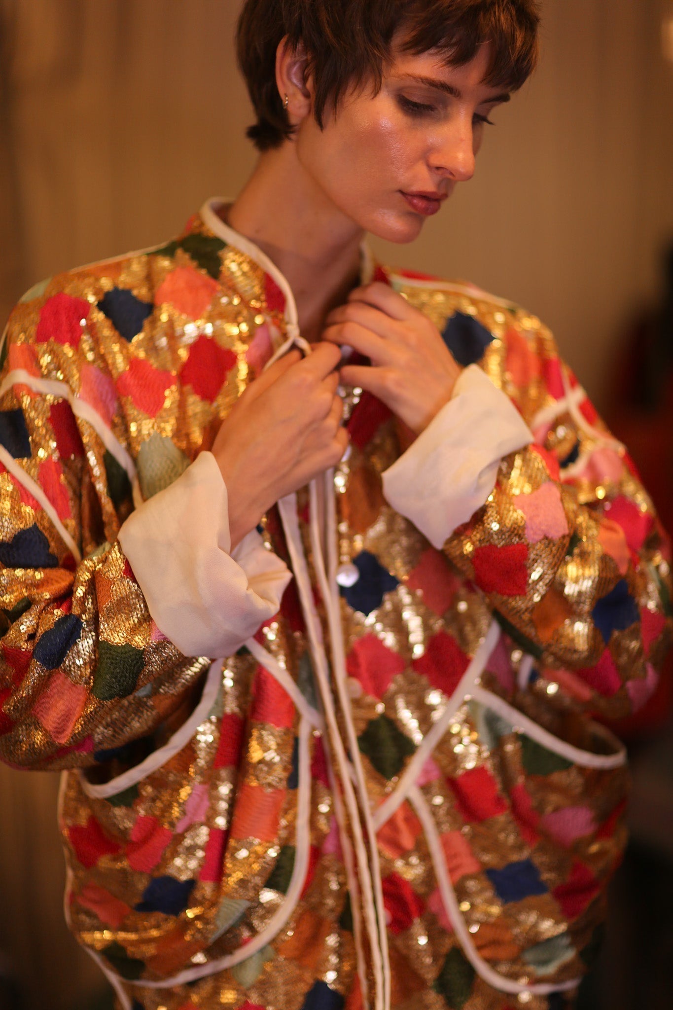 EMBROIDERED SILK JACKET ROYALE - MOMO STUDIO BERLIN - Berlin Concept Store - sustainable & ethical fashion