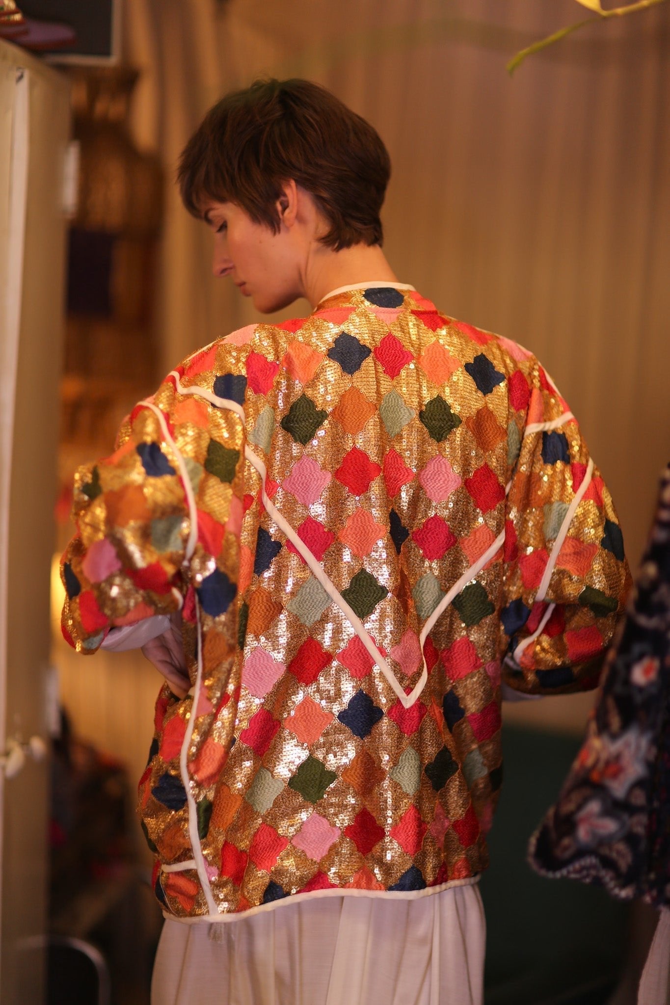 EMBROIDERED SILK JACKET ROYALE - MOMO STUDIO BERLIN - Berlin Concept Store - sustainable & ethical fashion