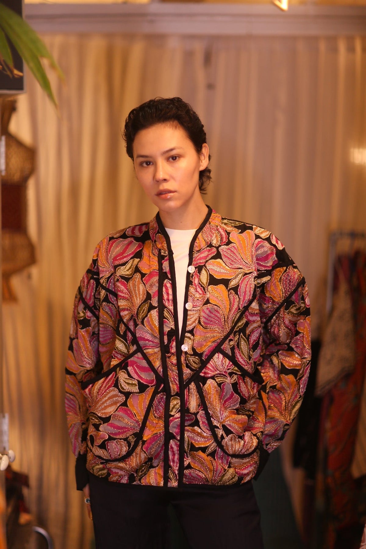 EMBROIDERED SILK JACKET WYNE - MOMO STUDIO BERLIN - Berlin Concept Store - sustainable & ethical fashion