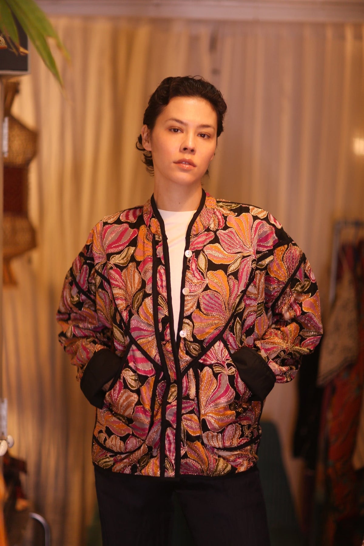 EMBROIDERED SILK JACKET WYNE - MOMO STUDIO BERLIN - Berlin Concept Store - sustainable & ethical fashion