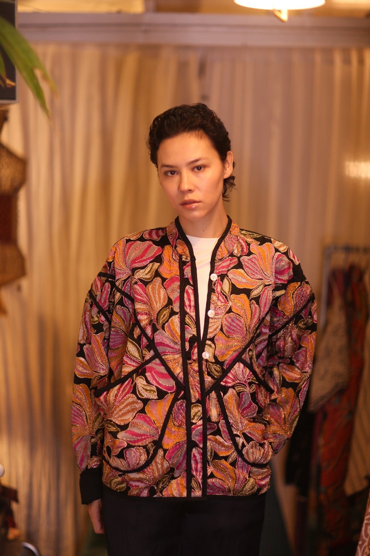 EMBROIDERED SILK JACKET WYNE - MOMO STUDIO BERLIN - Berlin Concept Store - sustainable & ethical fashion