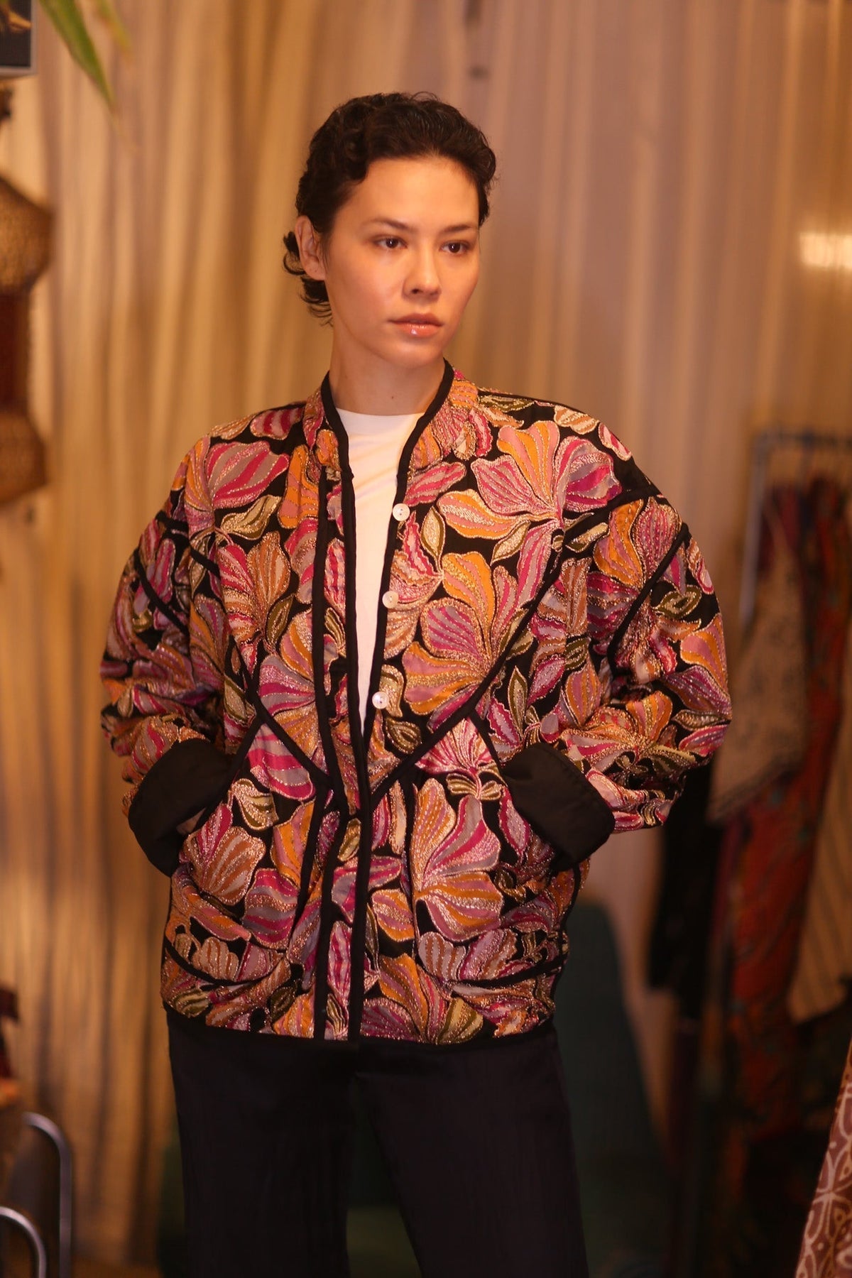 EMBROIDERED SILK JACKET WYNE - MOMO STUDIO BERLIN - Berlin Concept Store - sustainable & ethical fashion