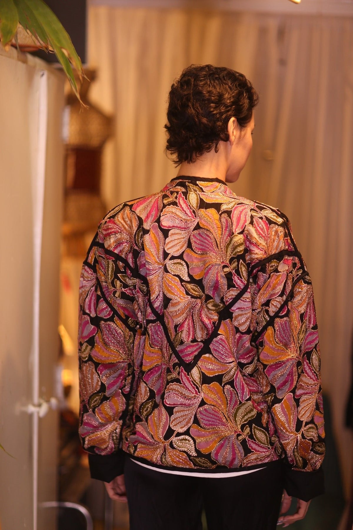EMBROIDERED SILK JACKET WYNE - MOMO STUDIO BERLIN - Berlin Concept Store - sustainable & ethical fashion