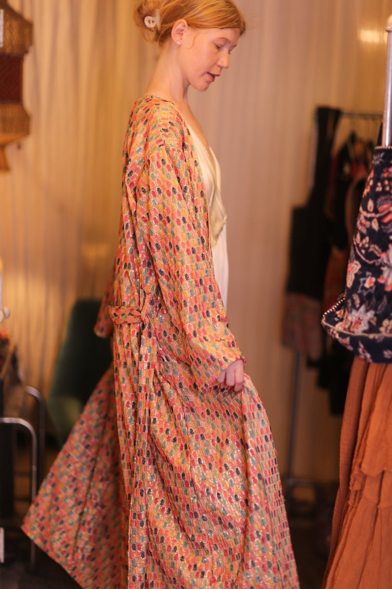 EMBROIDERED SILK KIMONO CONSTANCA BOREA - MOMO STUDIO BERLIN - Berlin Concept Store - sustainable & ethical fashion