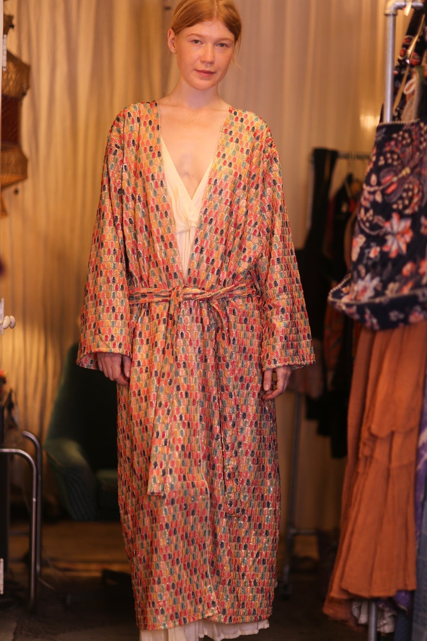 EMBROIDERED SILK KIMONO CONSTANCA BOREA - MOMO STUDIO BERLIN - Berlin Concept Store - sustainable & ethical fashion