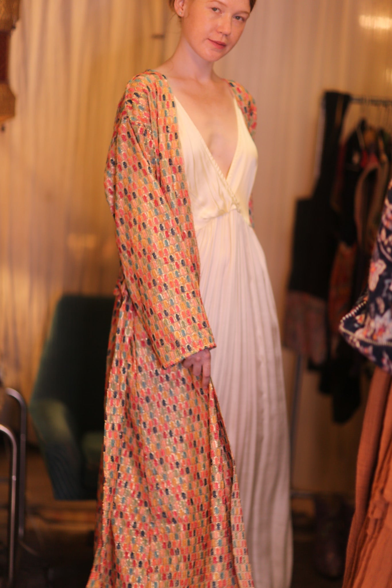 EMBROIDERED SILK KIMONO CONSTANCA BOREA - MOMO STUDIO BERLIN - Berlin Concept Store - sustainable & ethical fashion