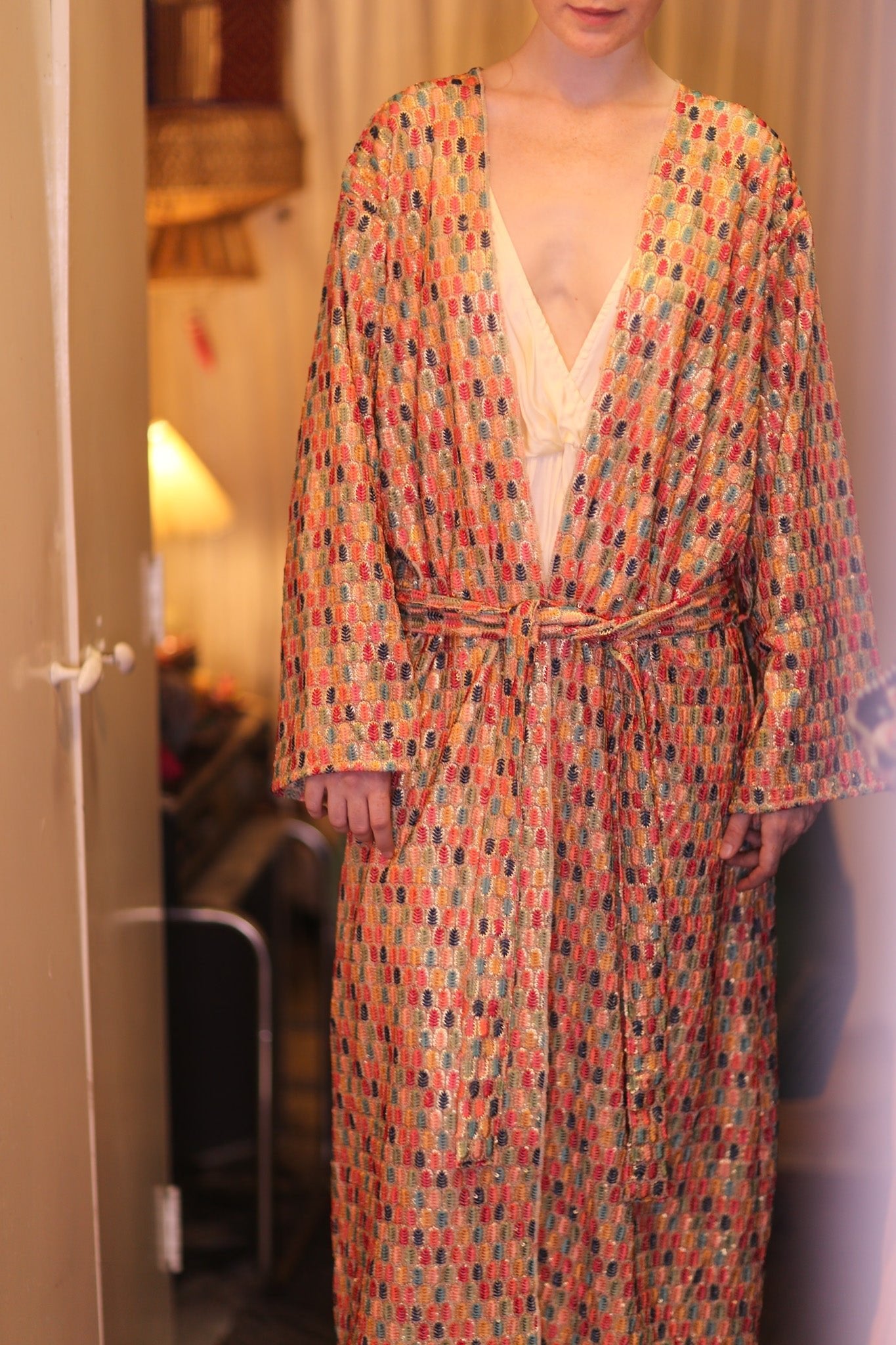 EMBROIDERED SILK KIMONO CONSTANCA BOREA - MOMO STUDIO BERLIN - Berlin Concept Store - sustainable & ethical fashion