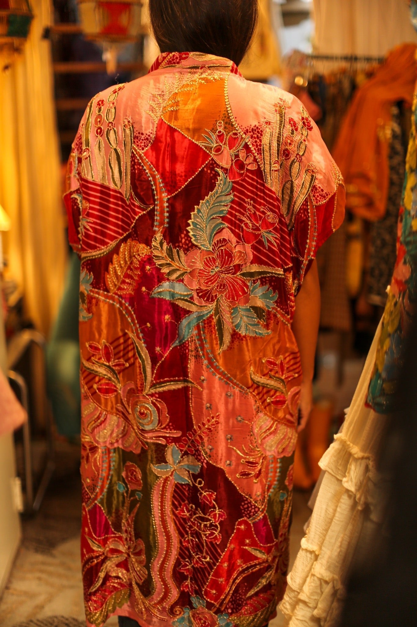 EMBROIDERED SILK KIMONO LITU - MOMO STUDIO BERLIN - Berlin Concept Store - sustainable & ethical fashion