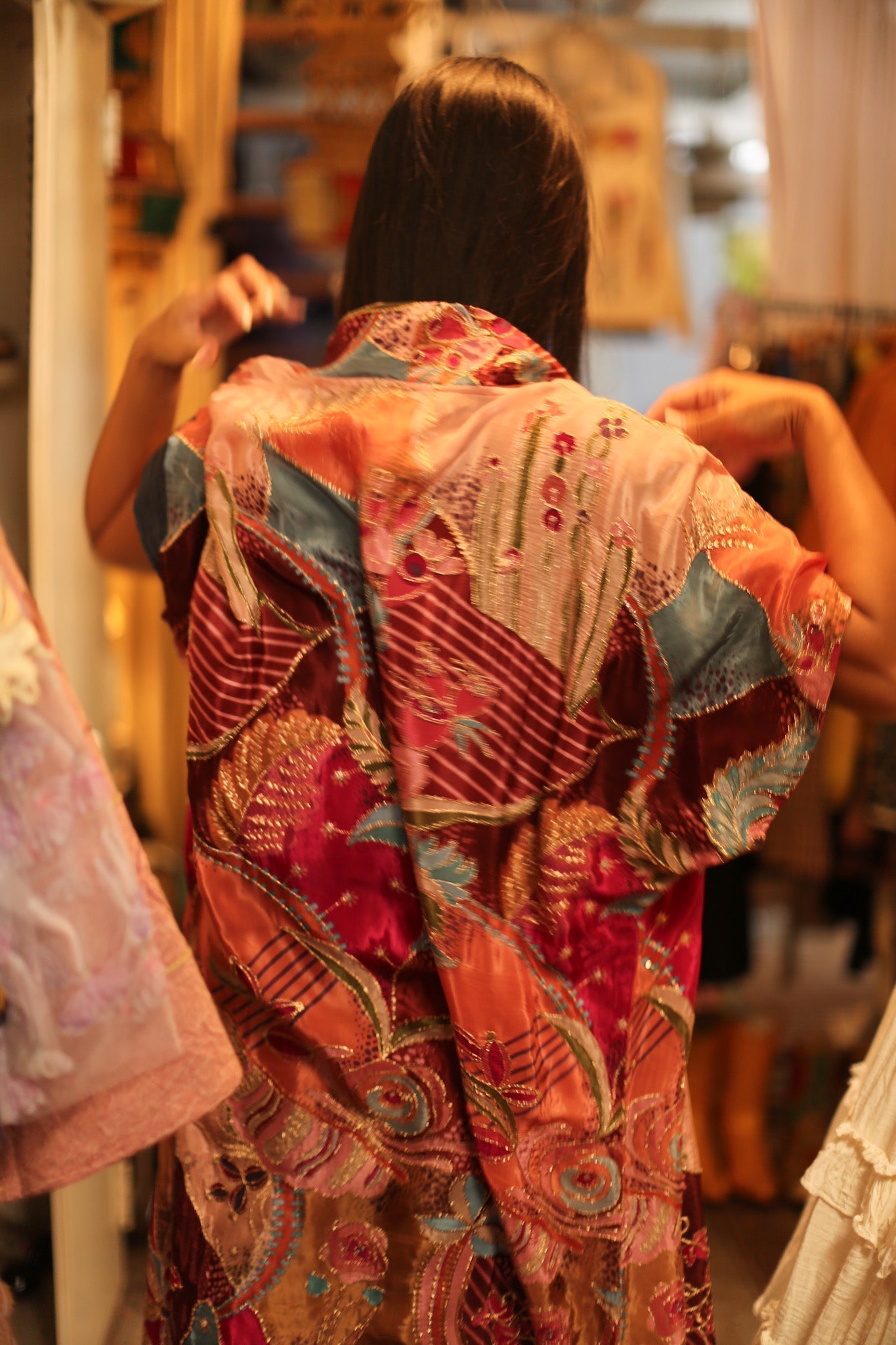 EMBROIDERED SILK KIMONO NATASHA - MOMO STUDIO BERLIN - Berlin Concept Store - sustainable & ethical fashion