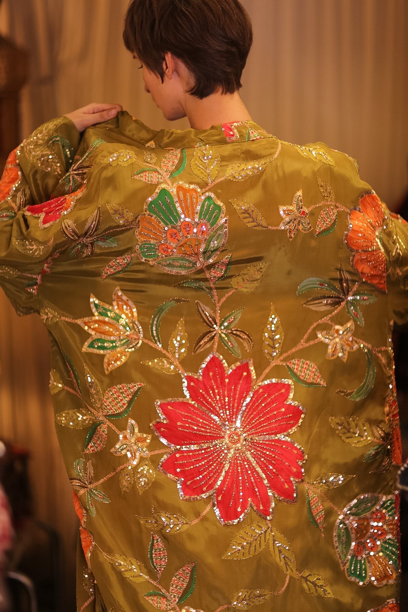 EMBROIDERED SILK KIMONO ROSE GABRIEL - MOMO STUDIO BERLIN - Berlin Concept Store - sustainable & ethical fashion