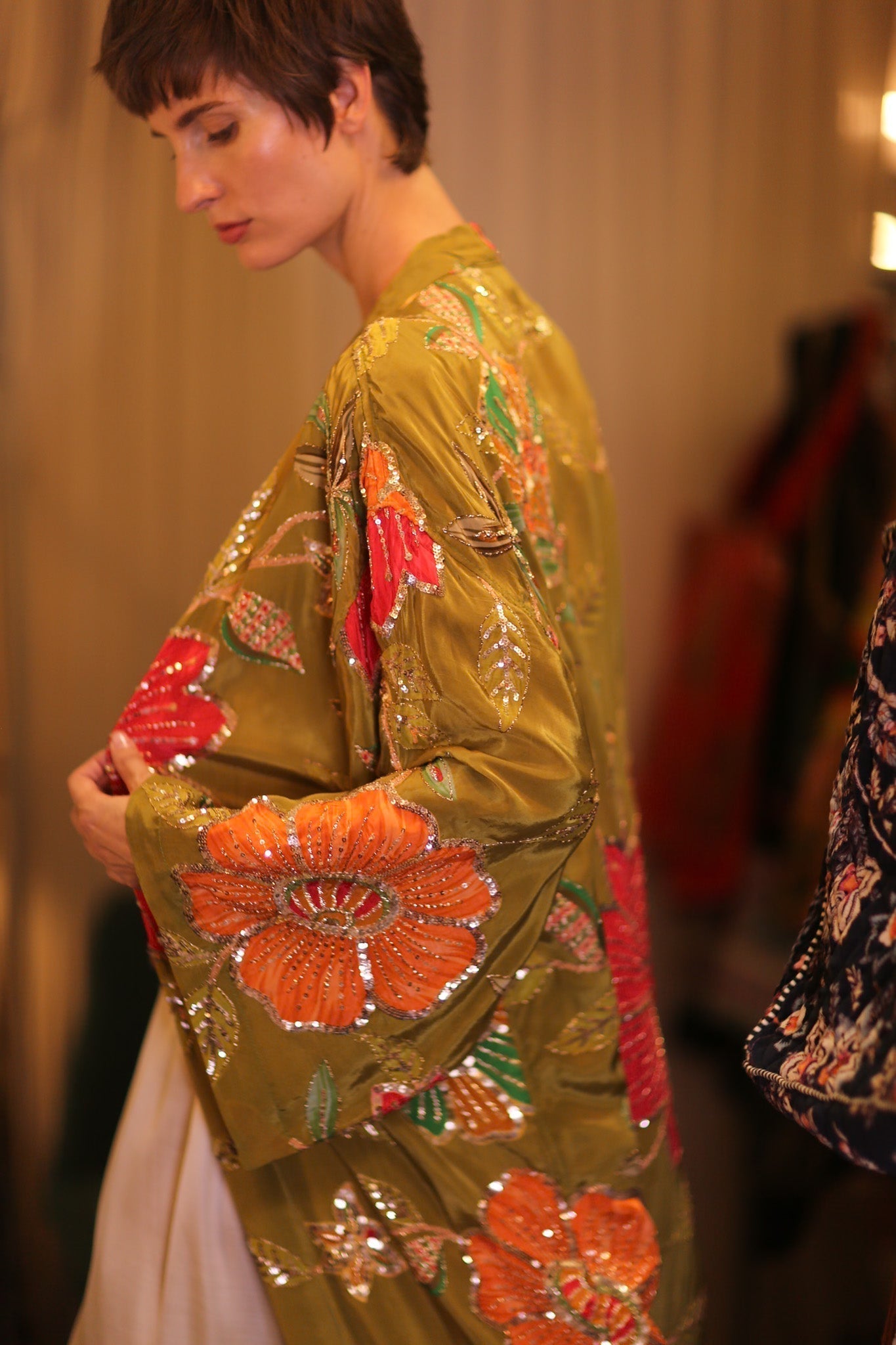 EMBROIDERED SILK KIMONO ROSE GABRIEL - MOMO STUDIO BERLIN - Berlin Concept Store - sustainable & ethical fashion