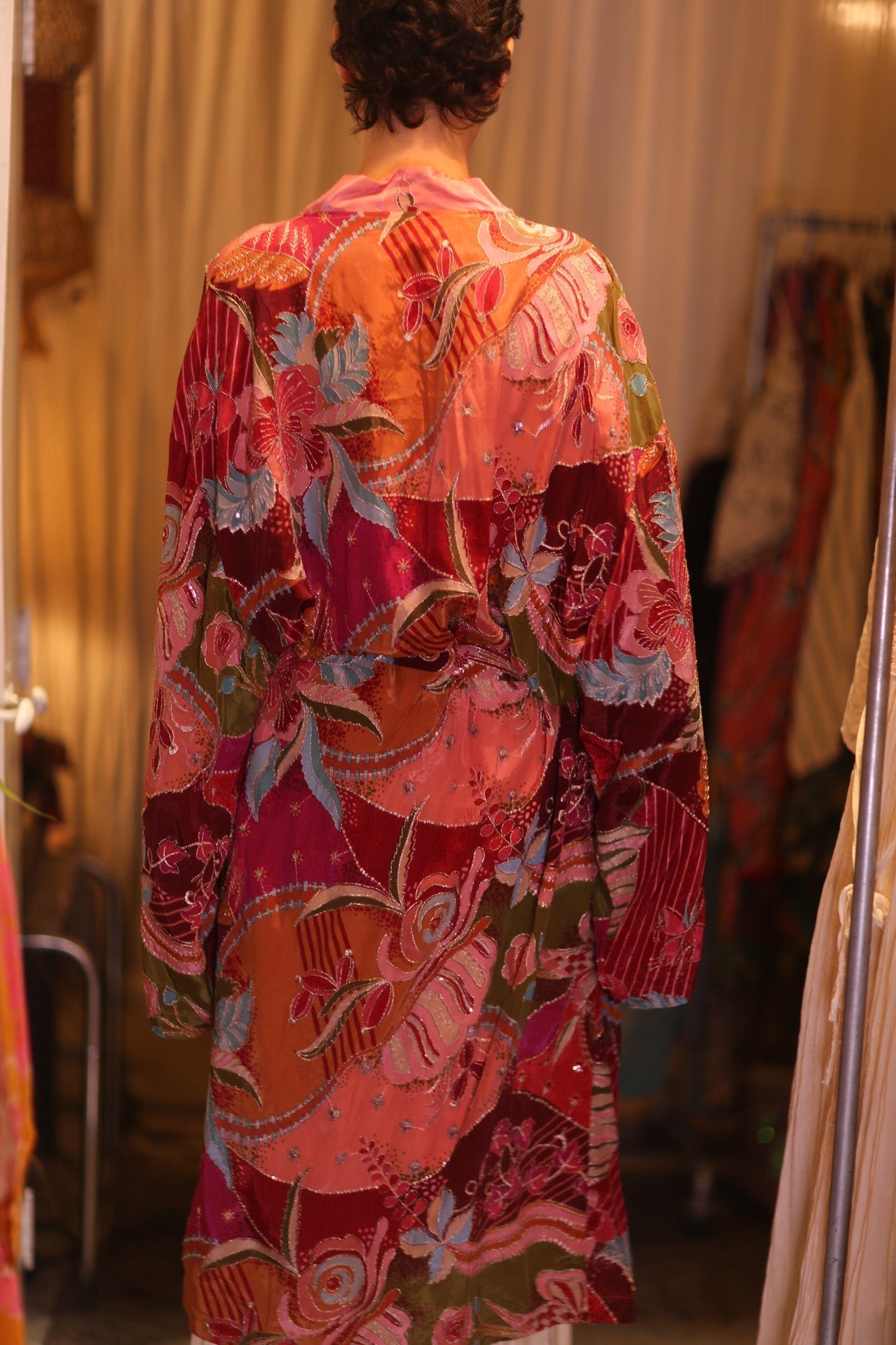 EMBROIDERED SILK KIMONO WITH BELT BAGAN - MOMO STUDIO BERLIN - Berlin Concept Store - sustainable & ethical fashion