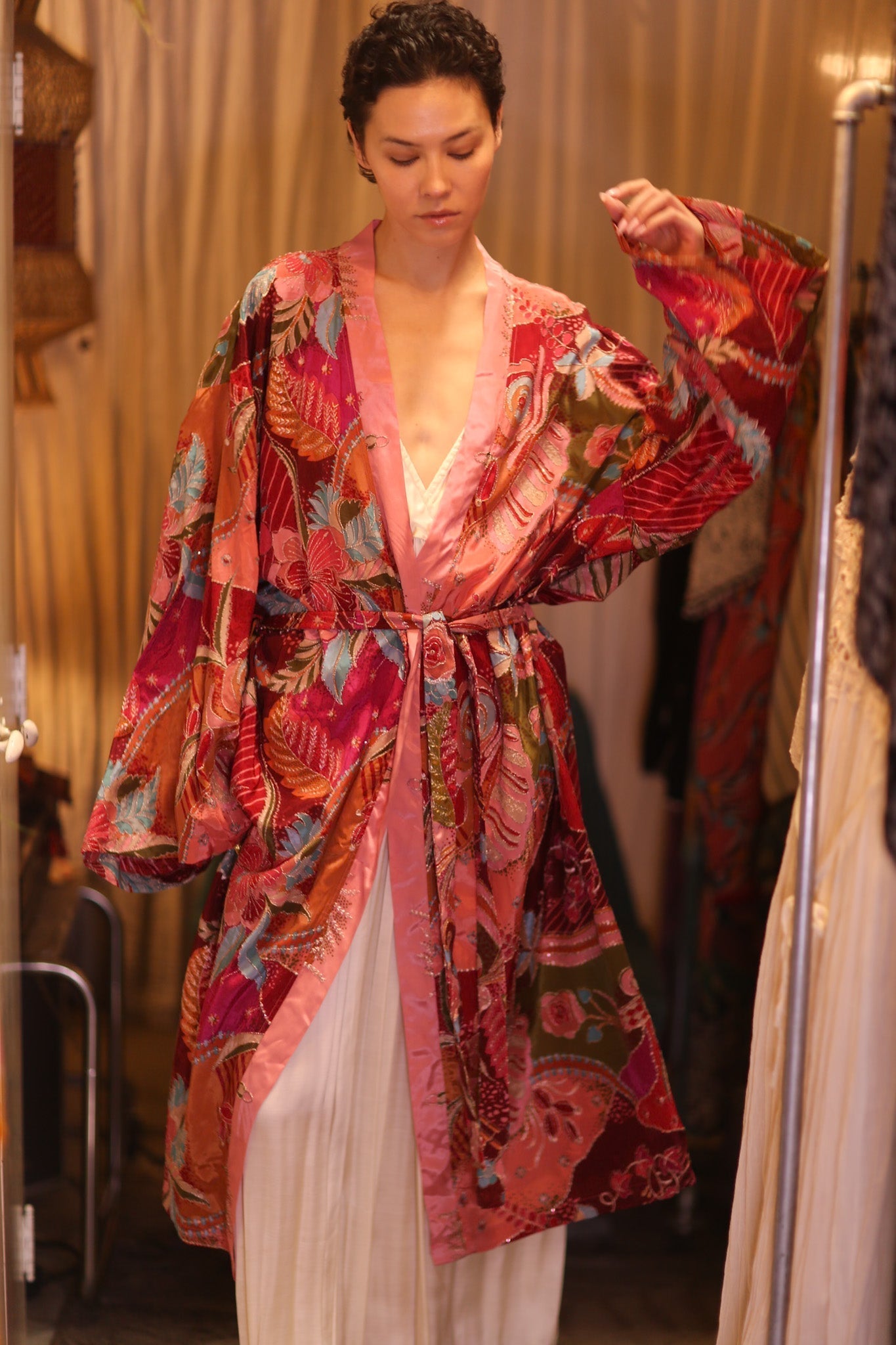 EMBROIDERED SILK KIMONO WITH BELT BAGAN - sustainably made MOMO NEW YORK sustainable clothing, kimono slow fashion