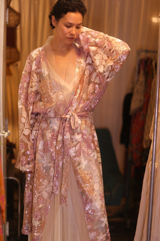 EMBROIDERED SILK LONG KIMONO ATOMI - MOMO STUDIO BERLIN - Berlin Concept Store - sustainable & ethical fashion