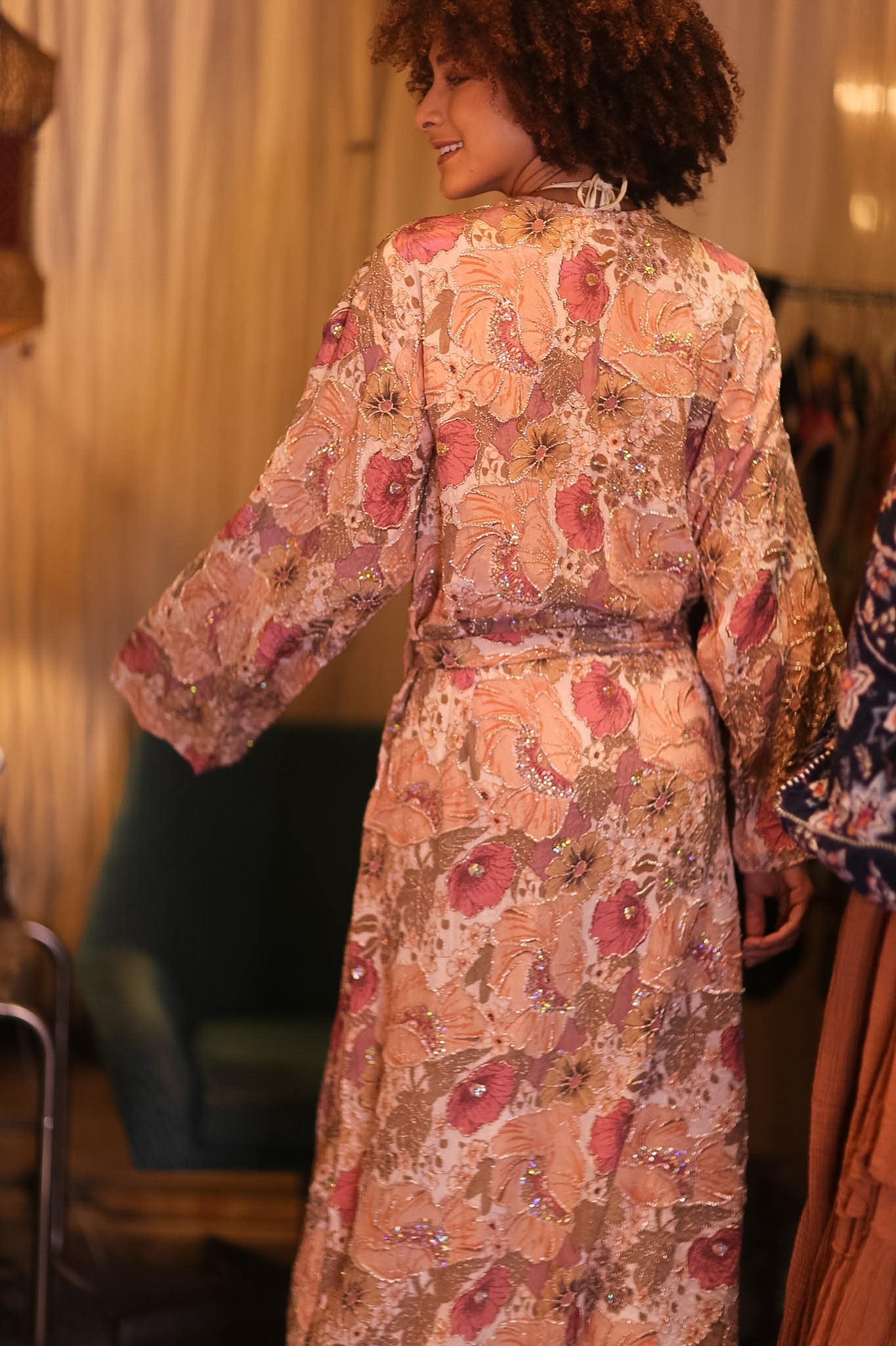 EMBROIDERED SILK LONG KIMONO CONTANCA IRIS - MOMO STUDIO BERLIN - Berlin Concept Store - sustainable & ethical fashion
