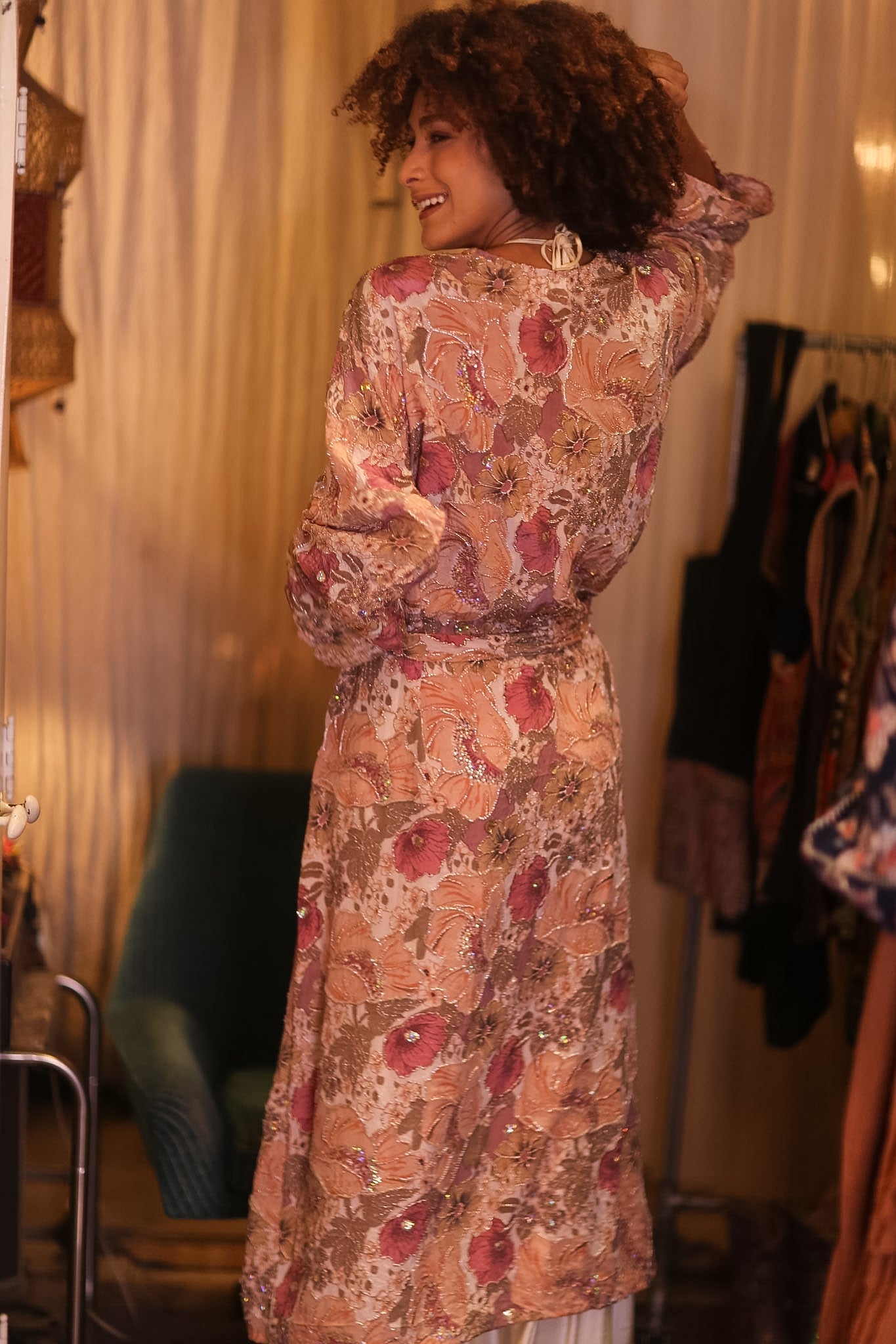 EMBROIDERED SILK LONG KIMONO CONTANCA IRIS - MOMO STUDIO BERLIN - Berlin Concept Store - sustainable & ethical fashion