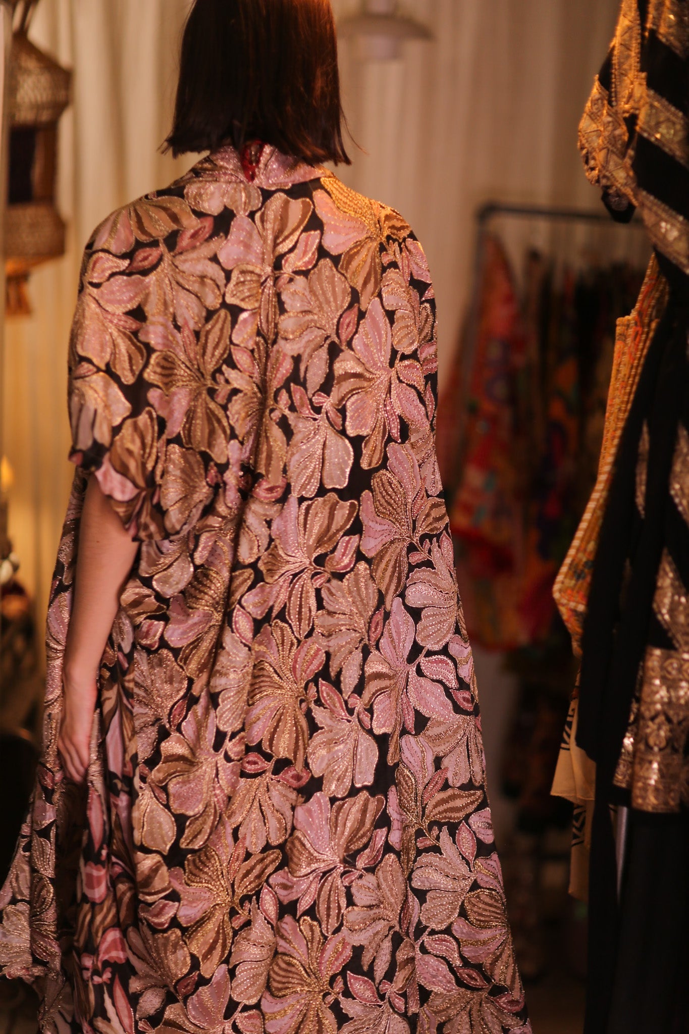 EMBROIDERED SILK NOVELTY KIMONO BEAMS - MOMO STUDIO BERLIN - Berlin Concept Store - sustainable & ethical fashion
