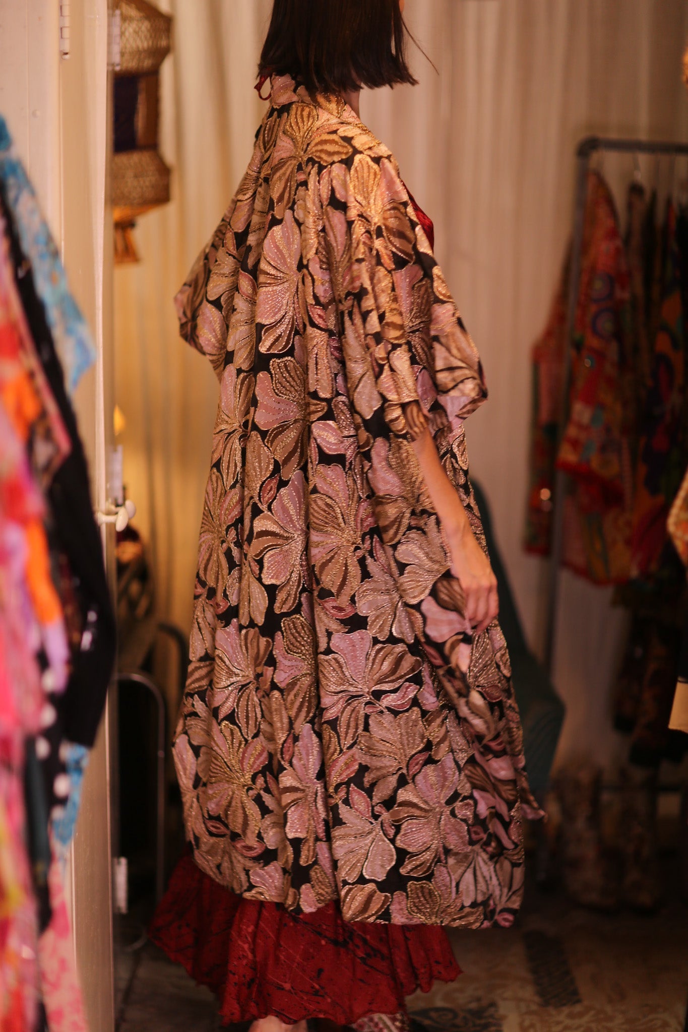 EMBROIDERED SILK NOVELTY KIMONO BEAMS - MOMO STUDIO BERLIN - Berlin Concept Store - sustainable & ethical fashion