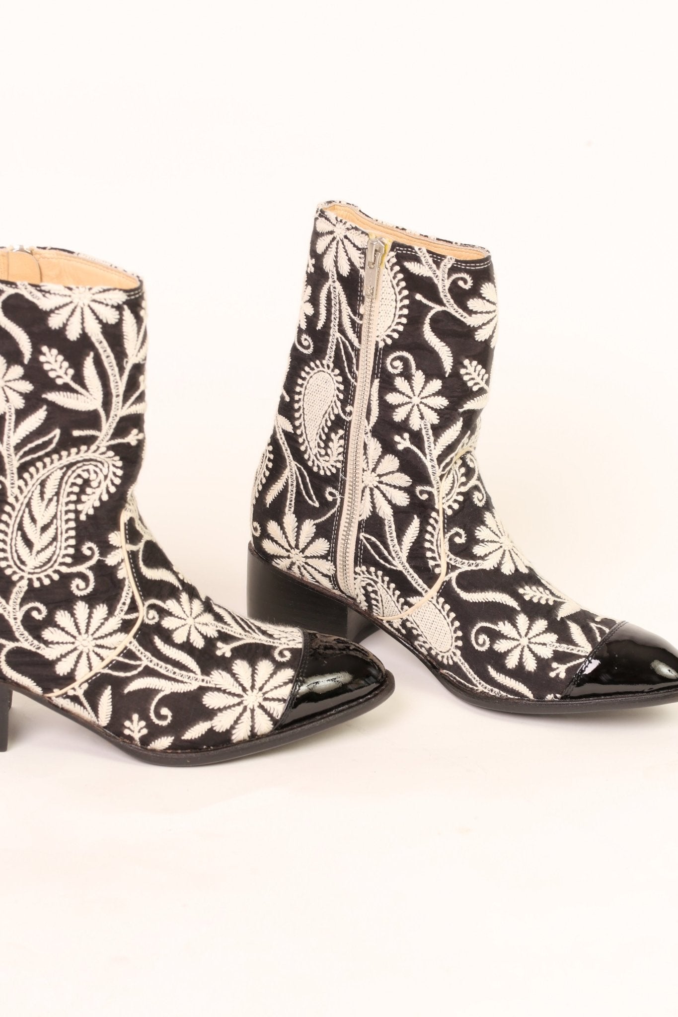 EMBROIDERED SILK PAISLEY BOOTS OWEN - MOMO STUDIO BERLIN - Berlin Concept Store - sustainable & ethical fashion