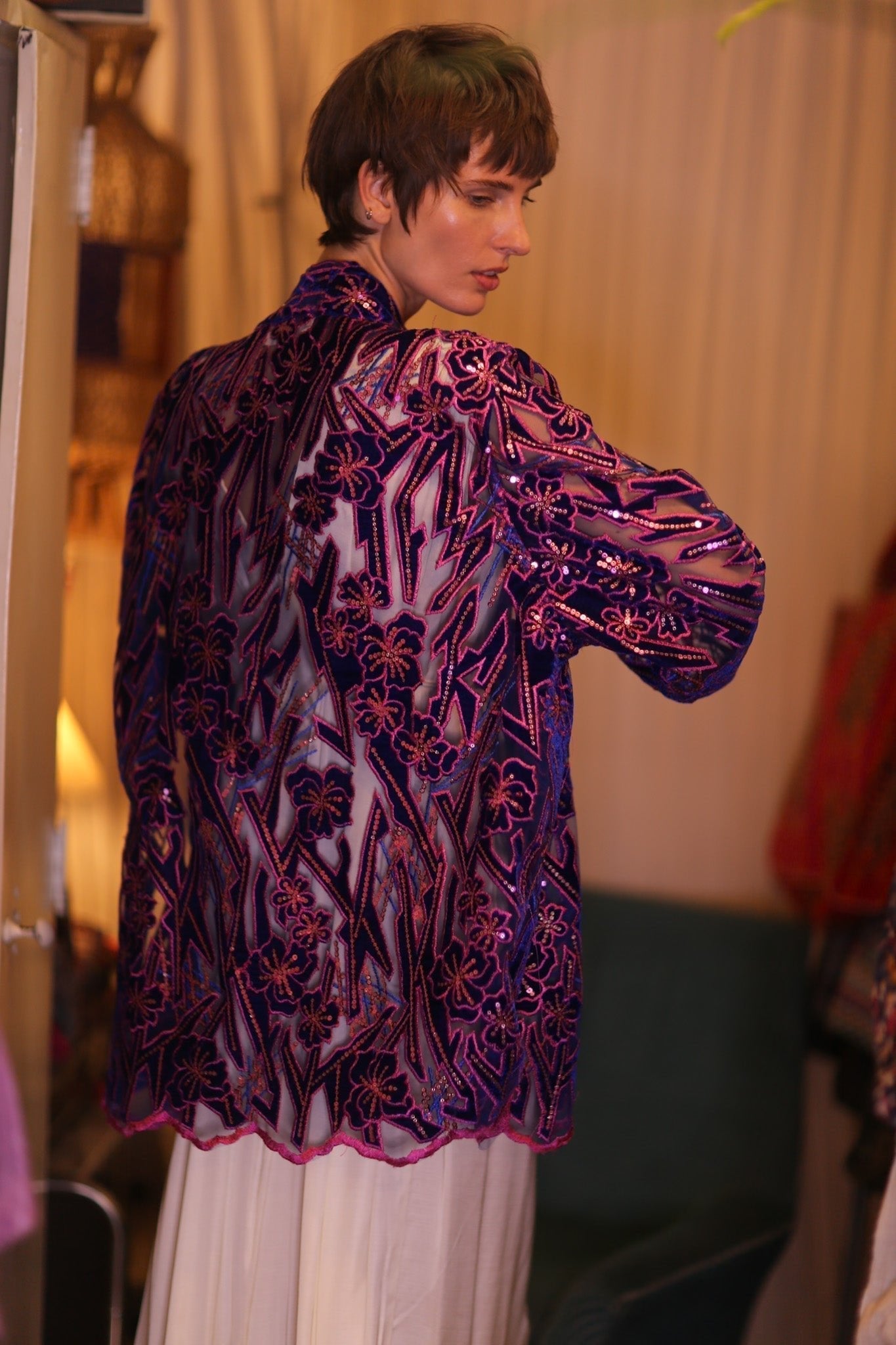 EMBROIDERED SILK SHORT KIMONO ANGEL - MOMO STUDIO BERLIN - Berlin Concept Store - sustainable & ethical fashion