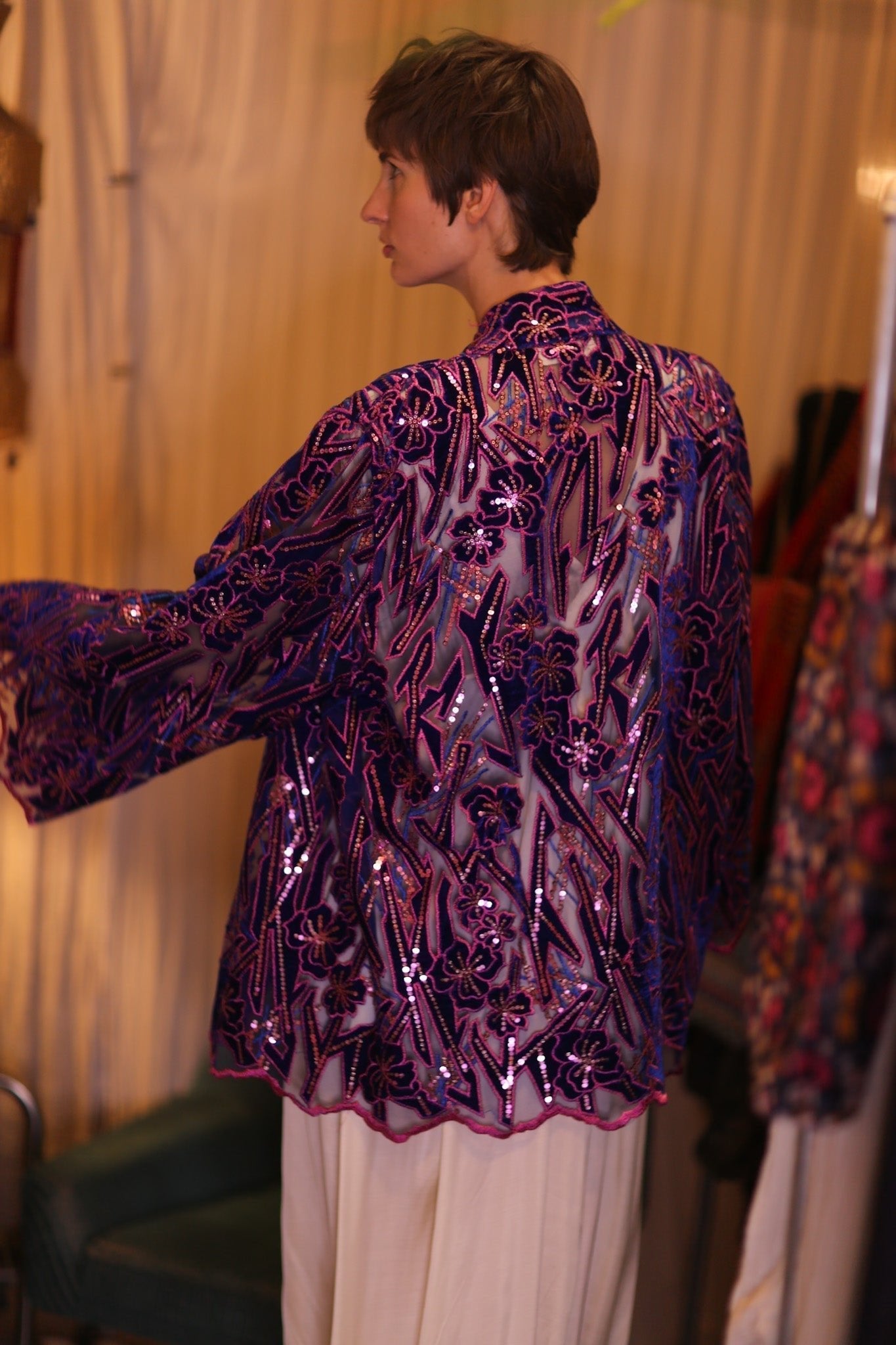 EMBROIDERED SILK SHORT KIMONO ANGEL - MOMO STUDIO BERLIN - Berlin Concept Store - sustainable & ethical fashion