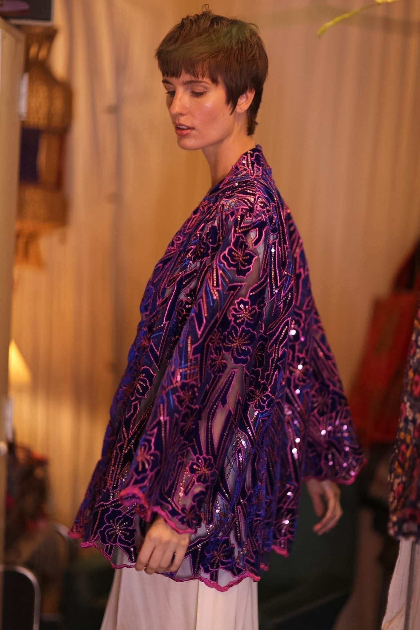 EMBROIDERED SILK SHORT KIMONO ANGEL - MOMO STUDIO BERLIN - Berlin Concept Store - sustainable & ethical fashion