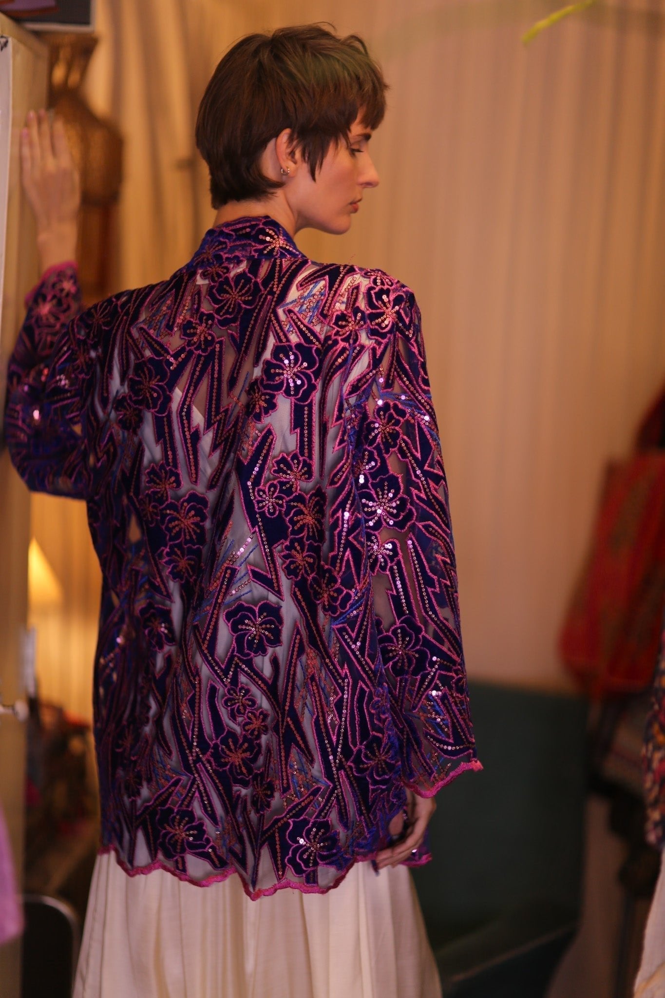 EMBROIDERED SILK SHORT KIMONO ANGEL - MOMO STUDIO BERLIN - Berlin Concept Store - sustainable & ethical fashion