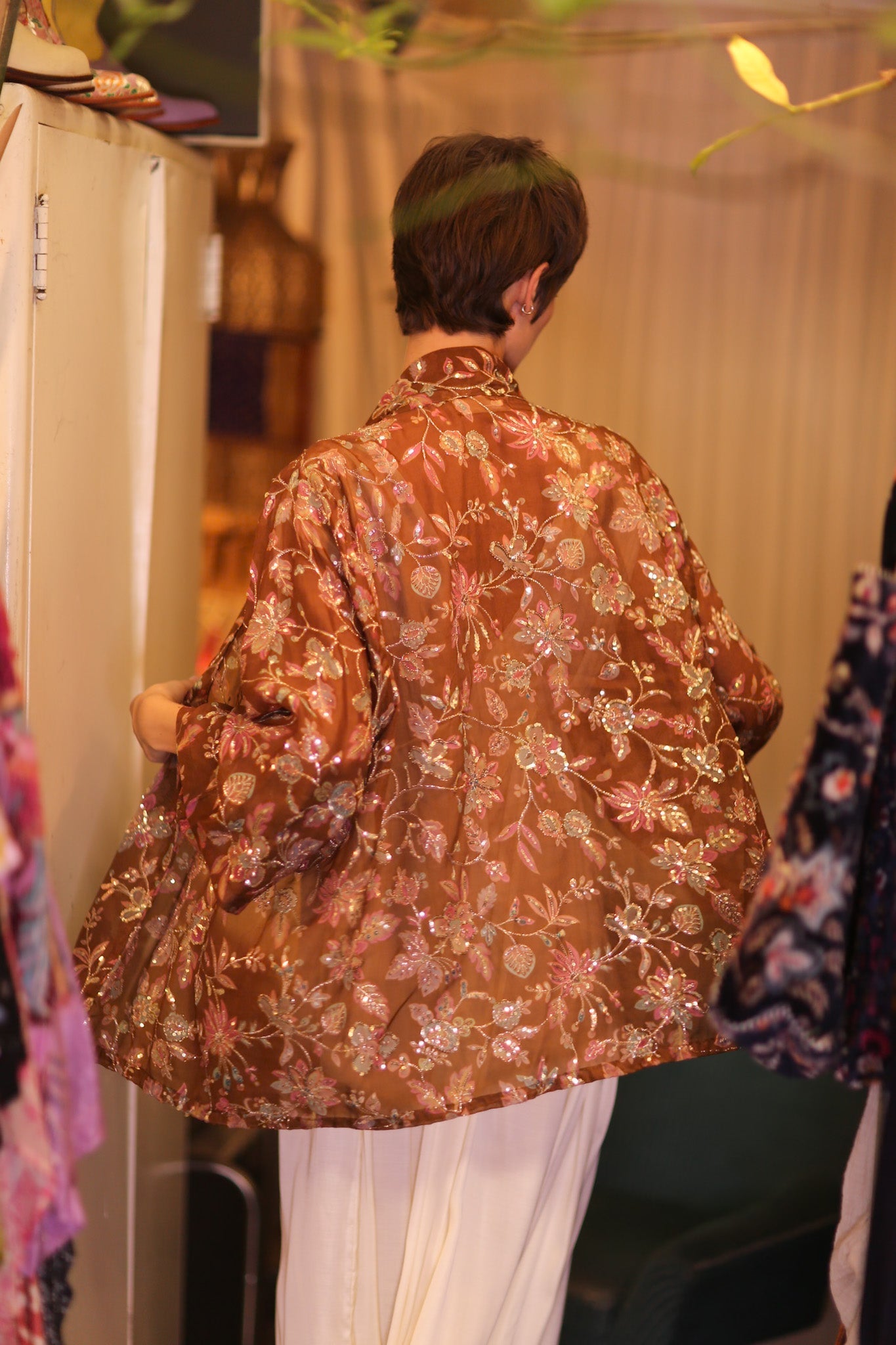 EMBROIDERED SILK SHORT KIMONO SIENNA - MOMO STUDIO BERLIN - Berlin Concept Store - sustainable & ethical fashion