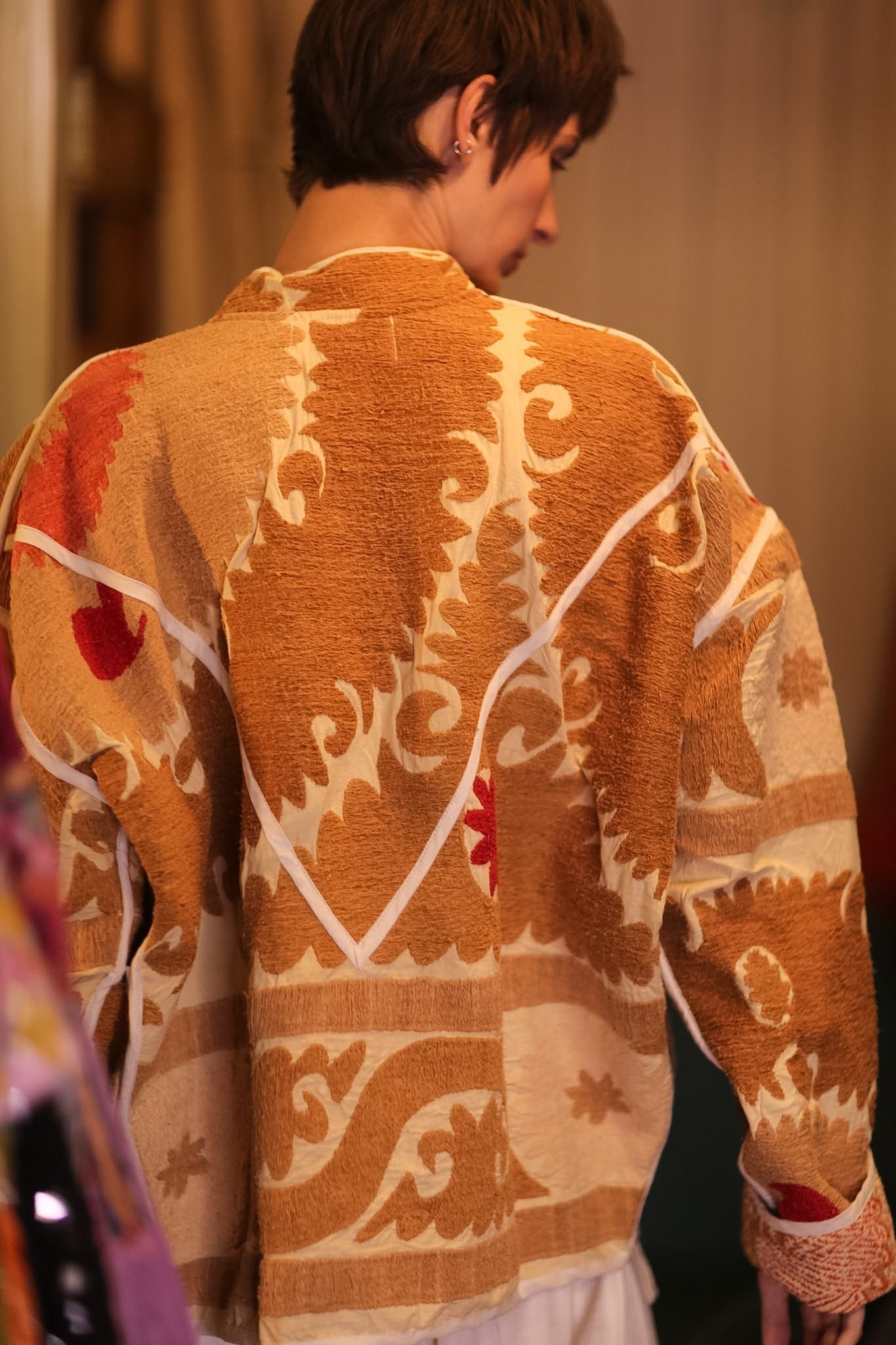 EMBROIDERED SUZANI JACKET FREHLING - MOMO STUDIO BERLIN - Berlin Concept Store - sustainable & ethical fashion
