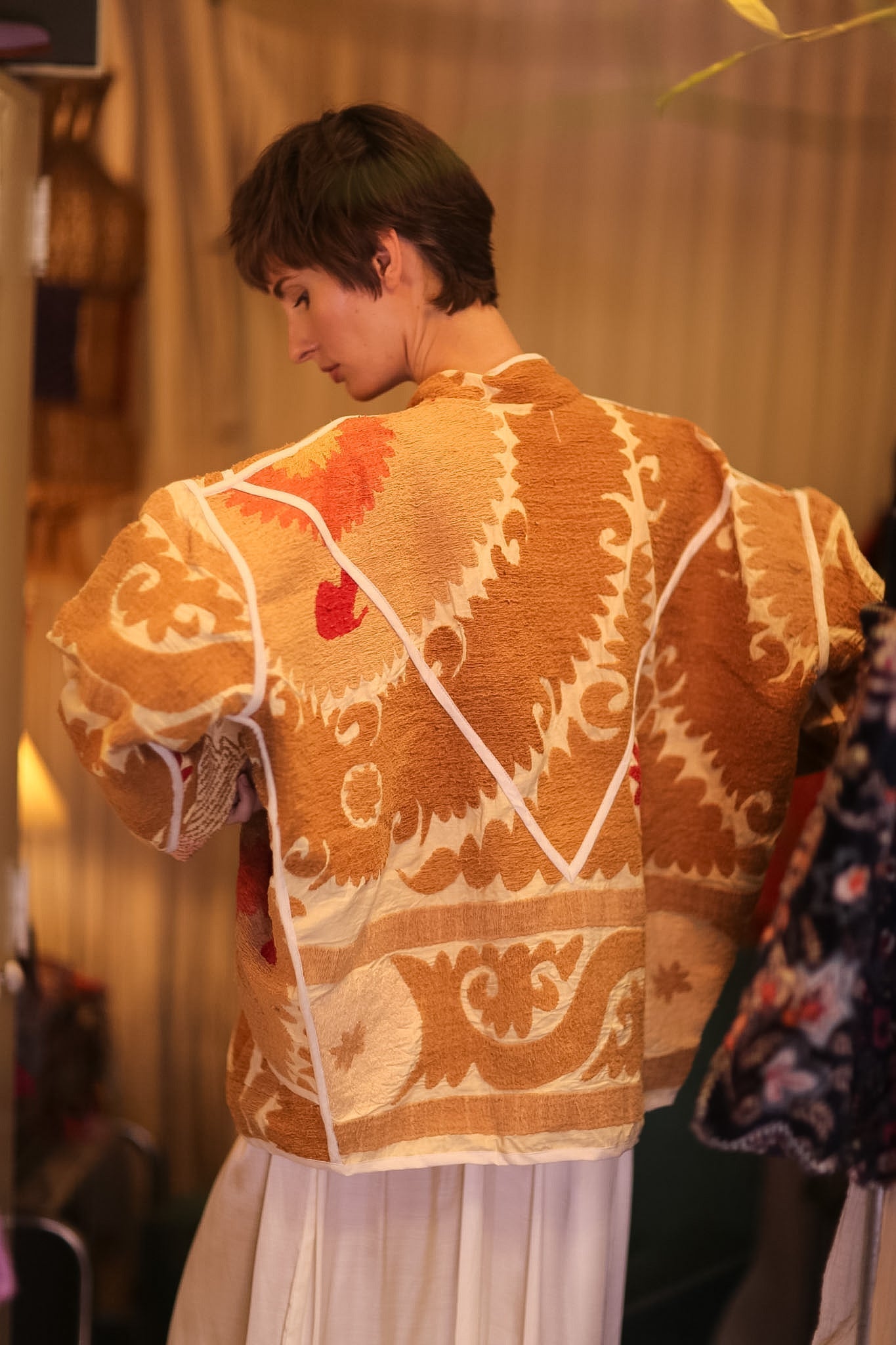 EMBROIDERED SUZANI JACKET FREHLING - MOMO STUDIO BERLIN - Berlin Concept Store - sustainable & ethical fashion