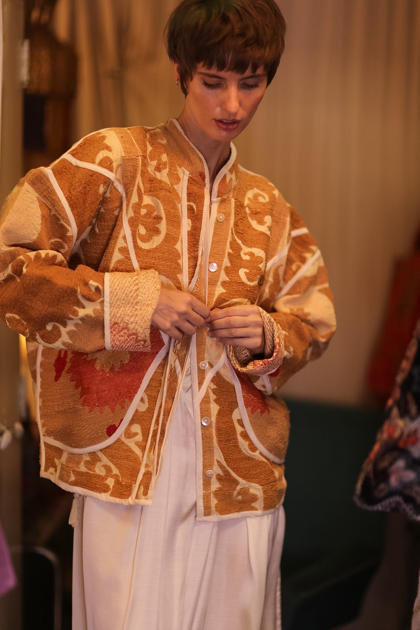 EMBROIDERED SUZANI JACKET FREHLING - MOMO STUDIO BERLIN - Berlin Concept Store - sustainable & ethical fashion