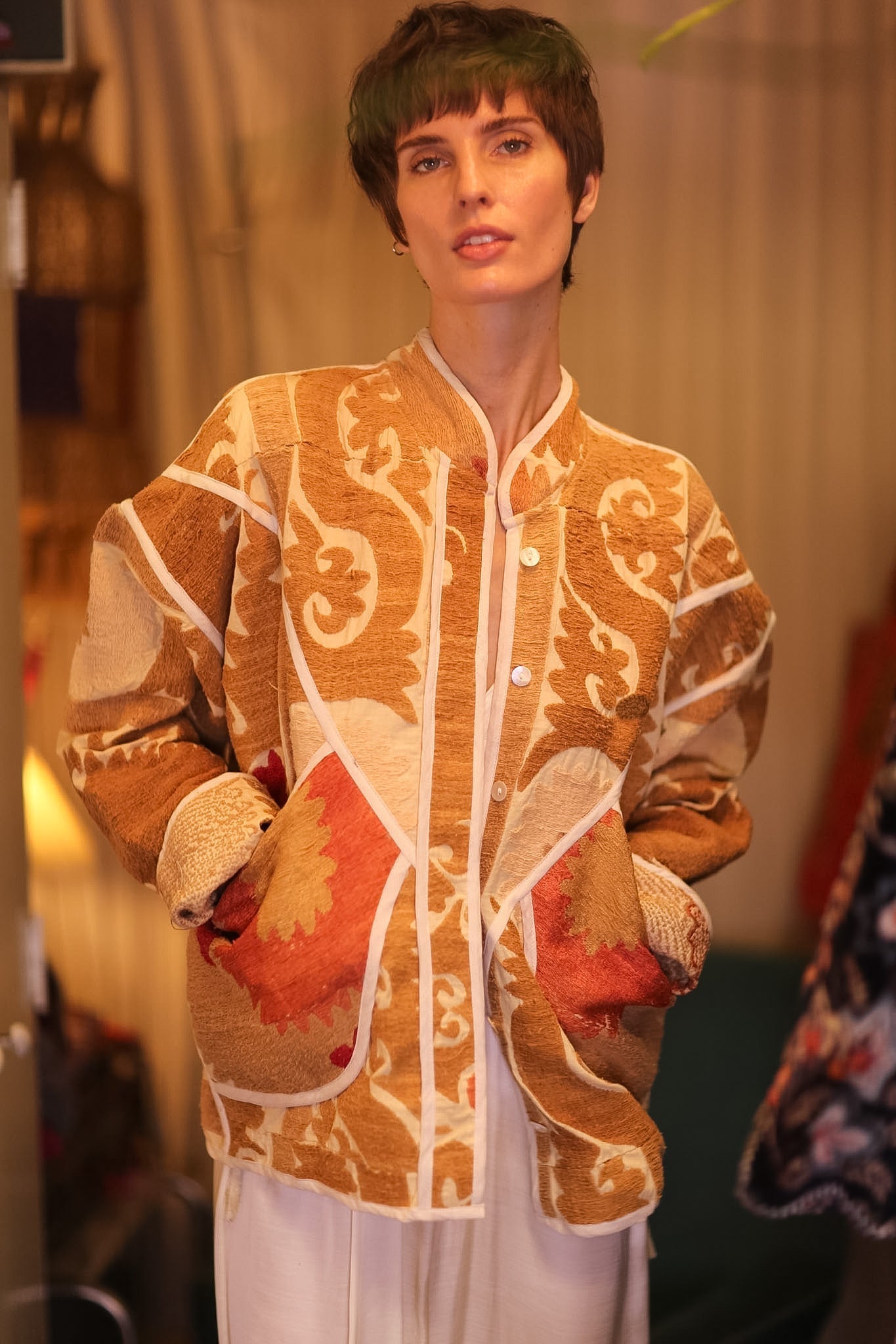 EMBROIDERED SUZANI JACKET FREHLING - MOMO STUDIO BERLIN - Berlin Concept Store - sustainable & ethical fashion