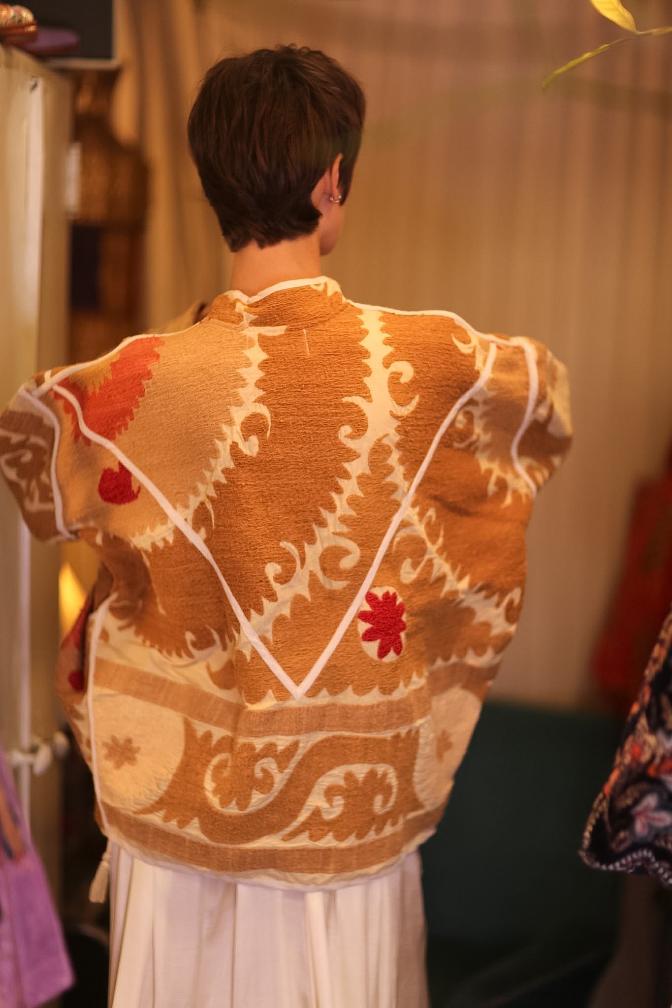 EMBROIDERED SUZANI JACKET FREHLING - MOMO STUDIO BERLIN - Berlin Concept Store - sustainable & ethical fashion